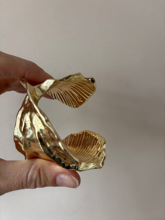 Vintage gold bracelet