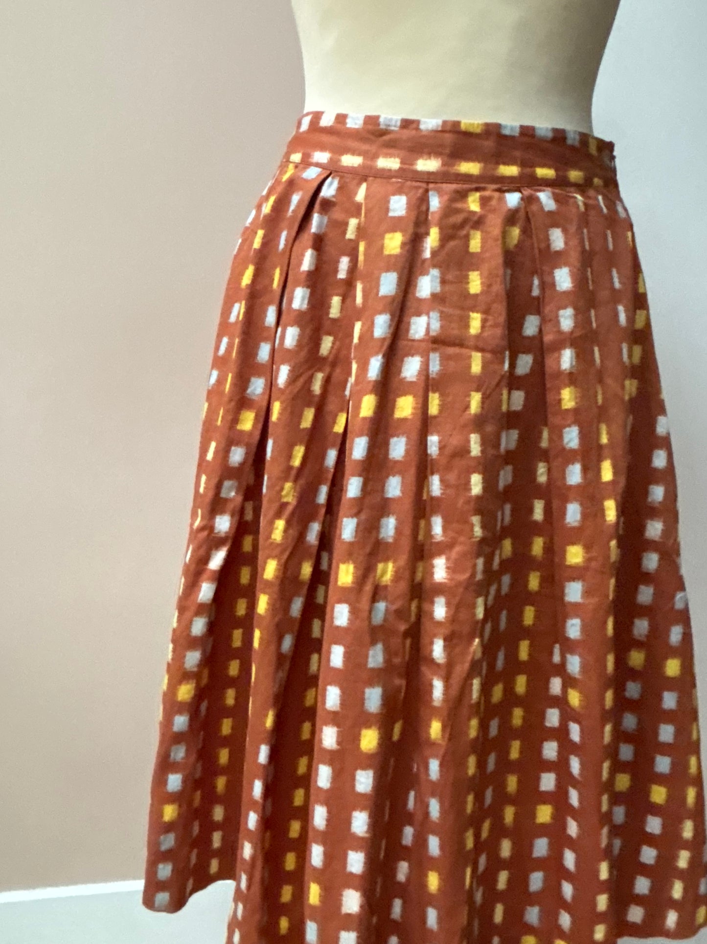 Toast patterned cotton skirt size 10