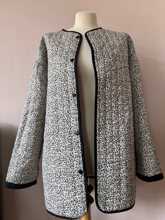 Leopard print and black reversible quilted jacket size 12-16
