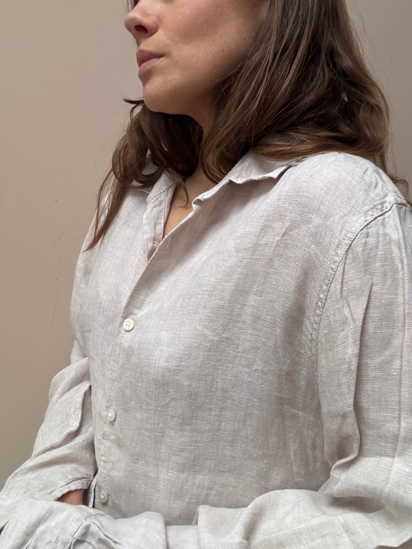 Greige 100% linen shirt size Large