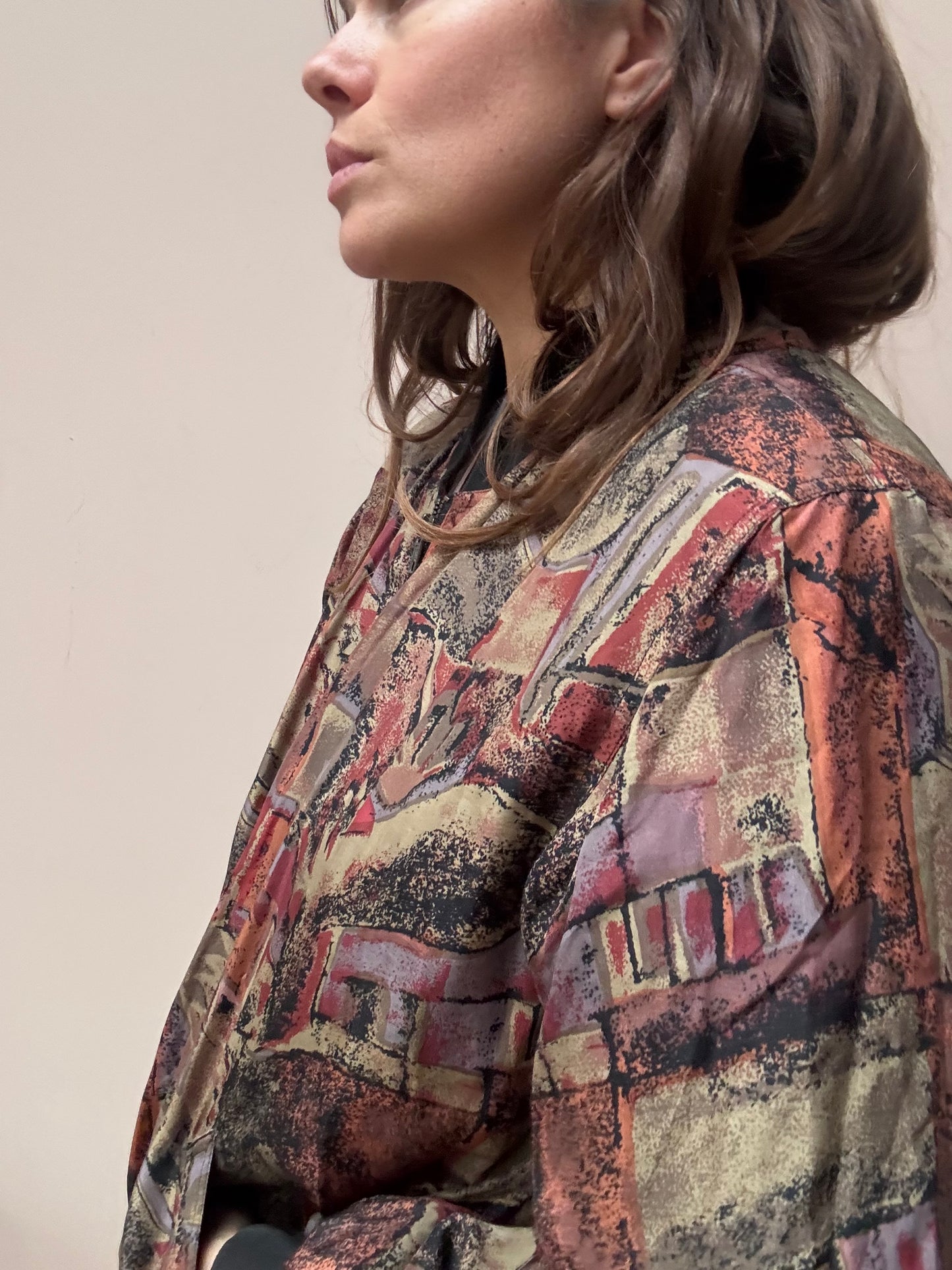 Vintage 100% silk bomber jacket size Medium