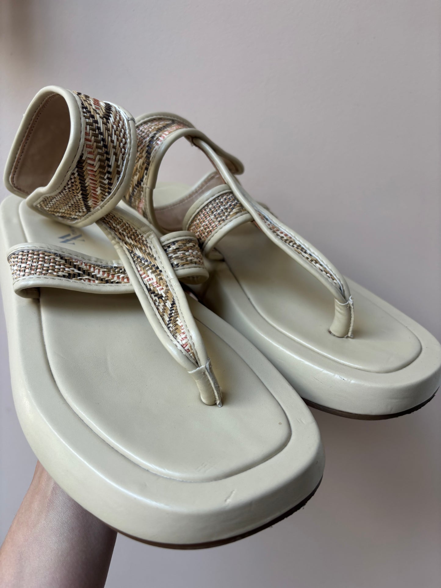 Vanessa Wu leather chunky sandals size UK5