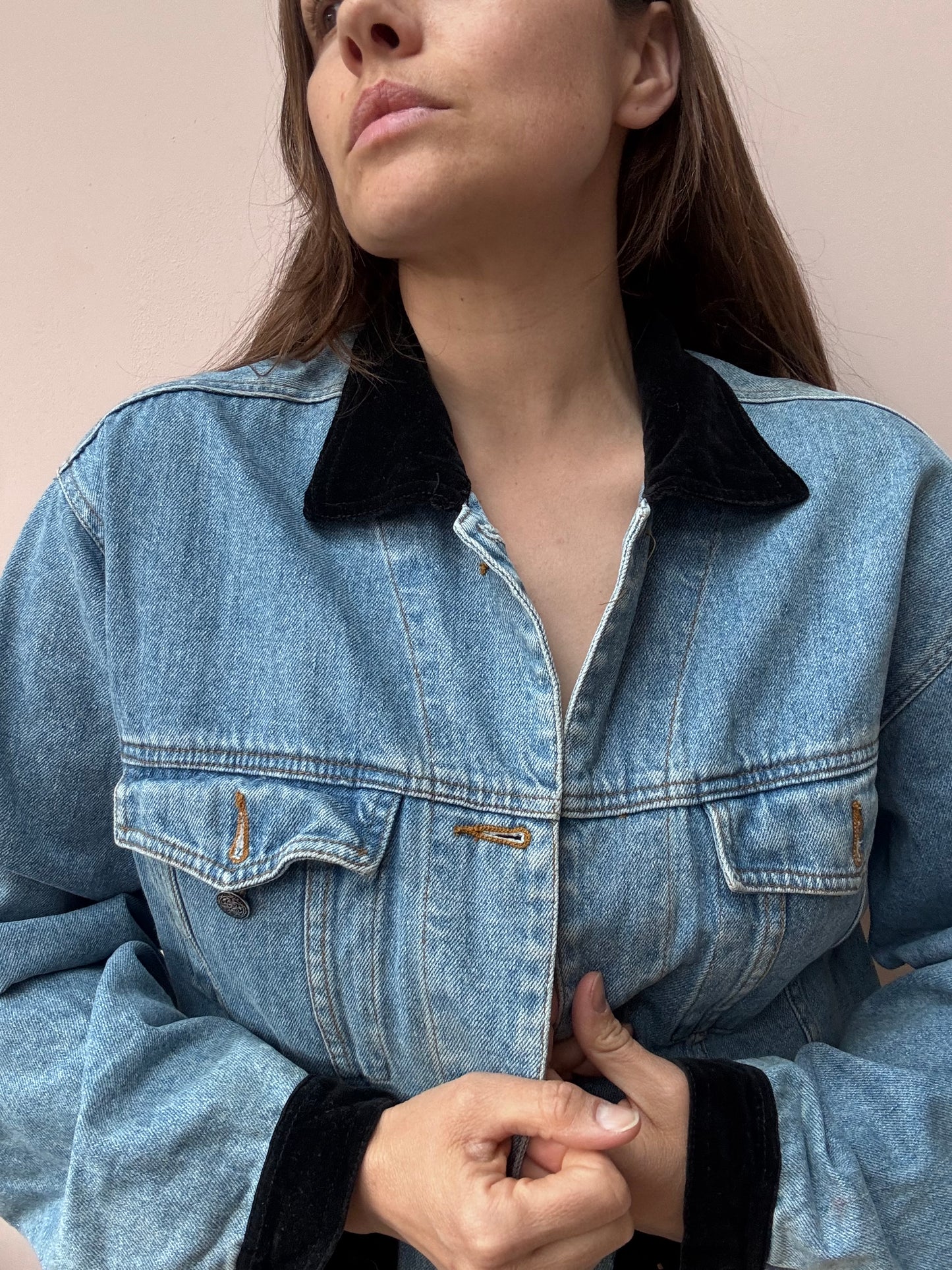 Vintage denim jacket size Medium