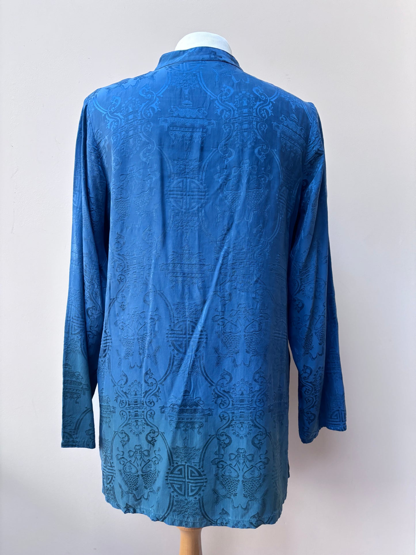 Vintage 100% silk top size 10/12