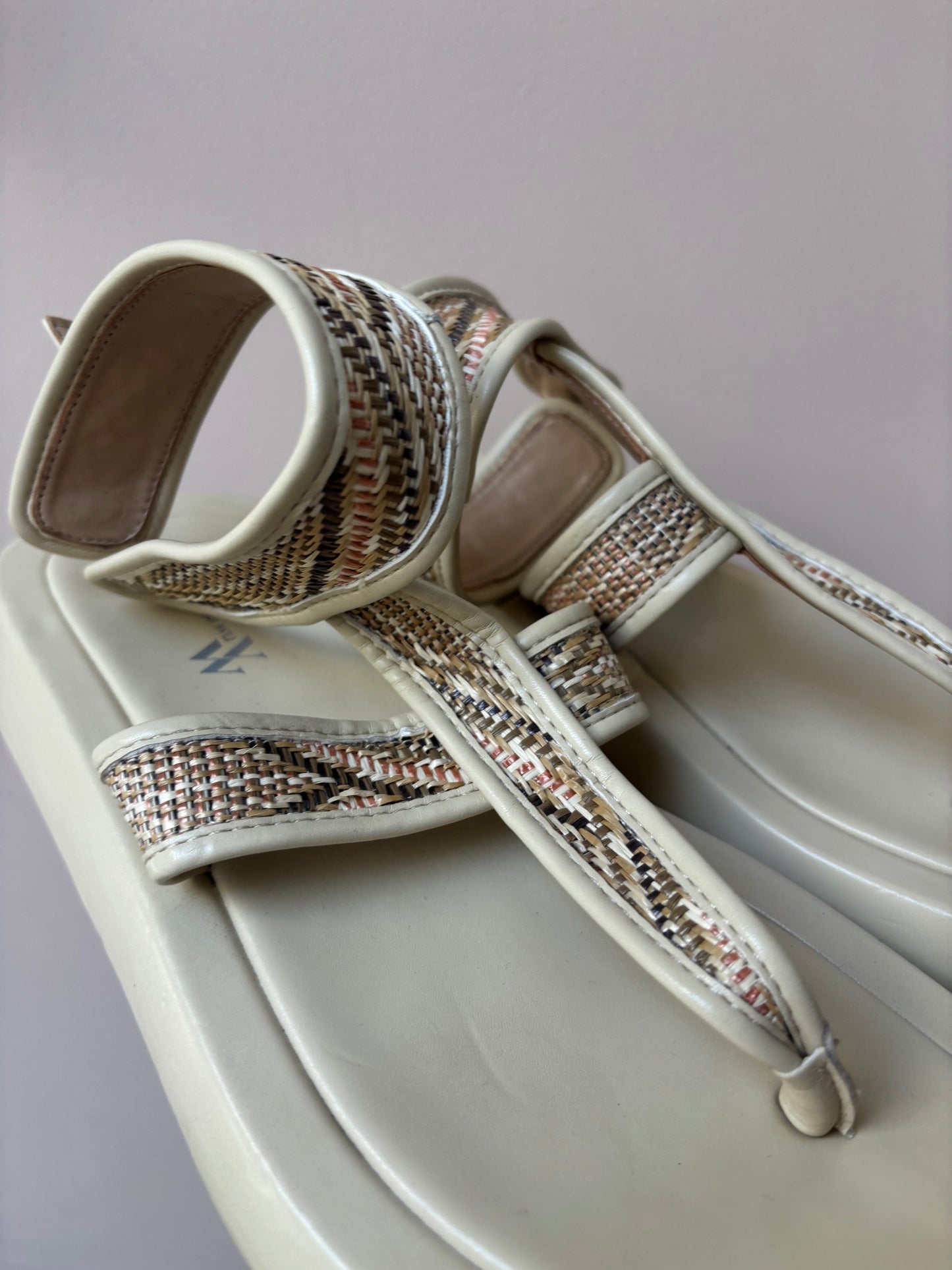 Vanessa Wu leather chunky sandals size UK5