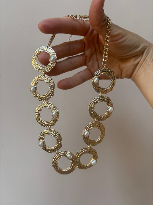Gold circle chain necklace with pearl detail