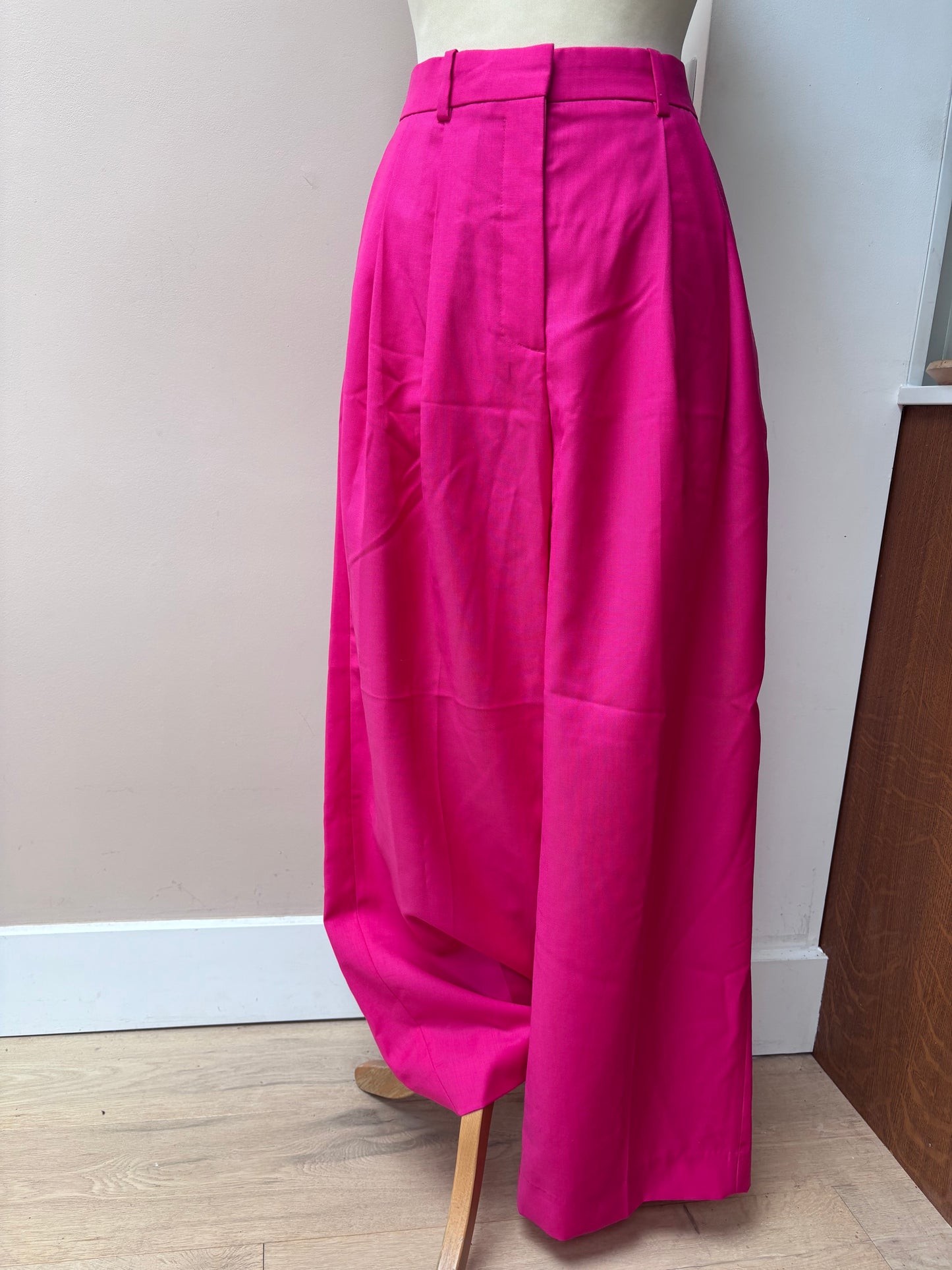 Hot pink 100% wool wide leg trousers size 10