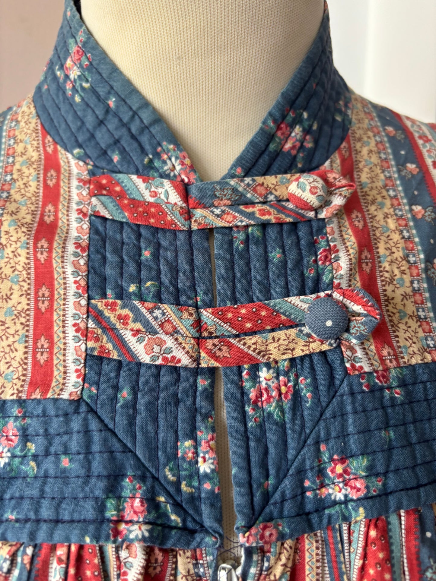 Vintage patterned maxi dress size 10/12