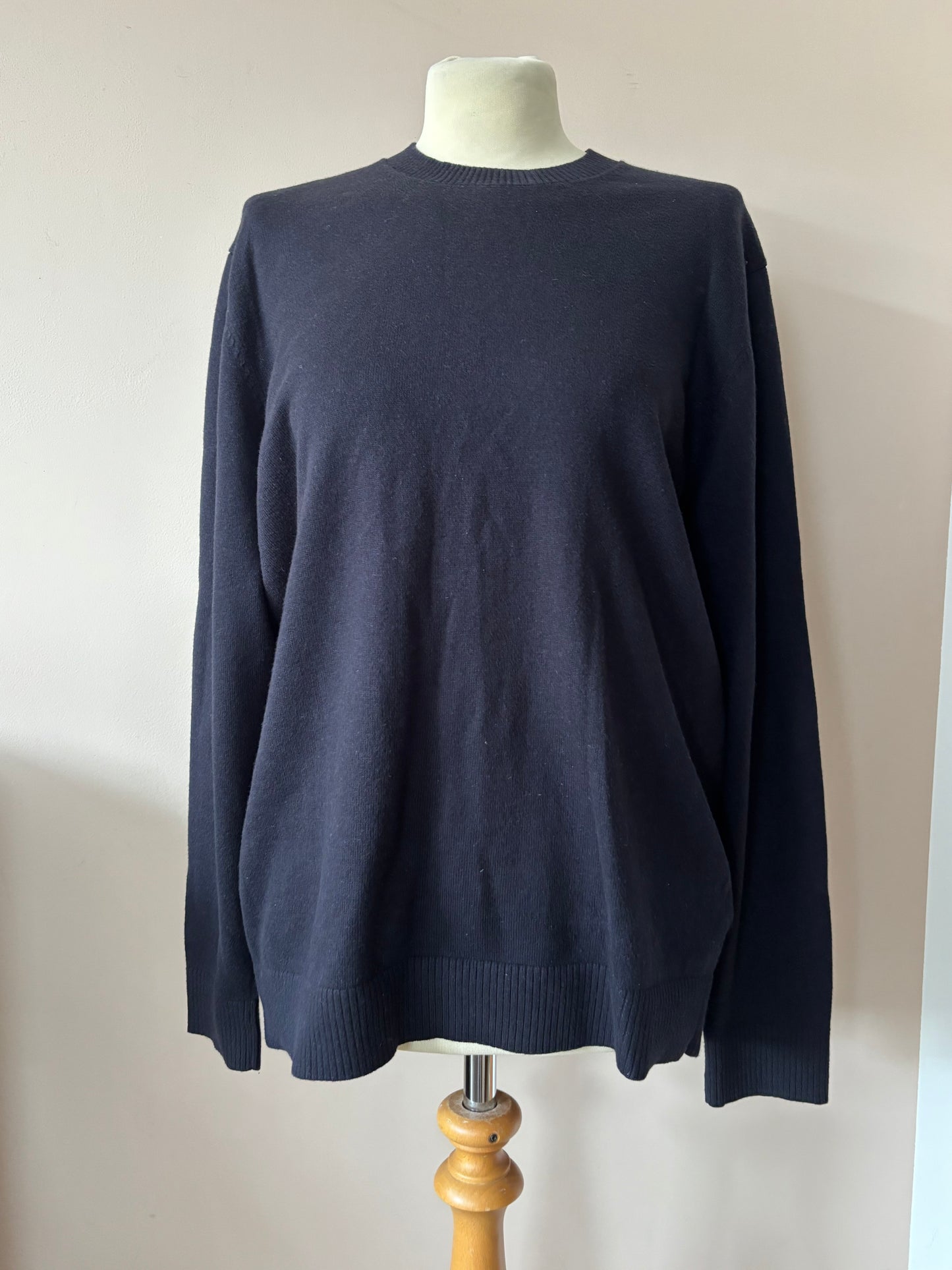 Navy cotton and wool mix jumper size Large