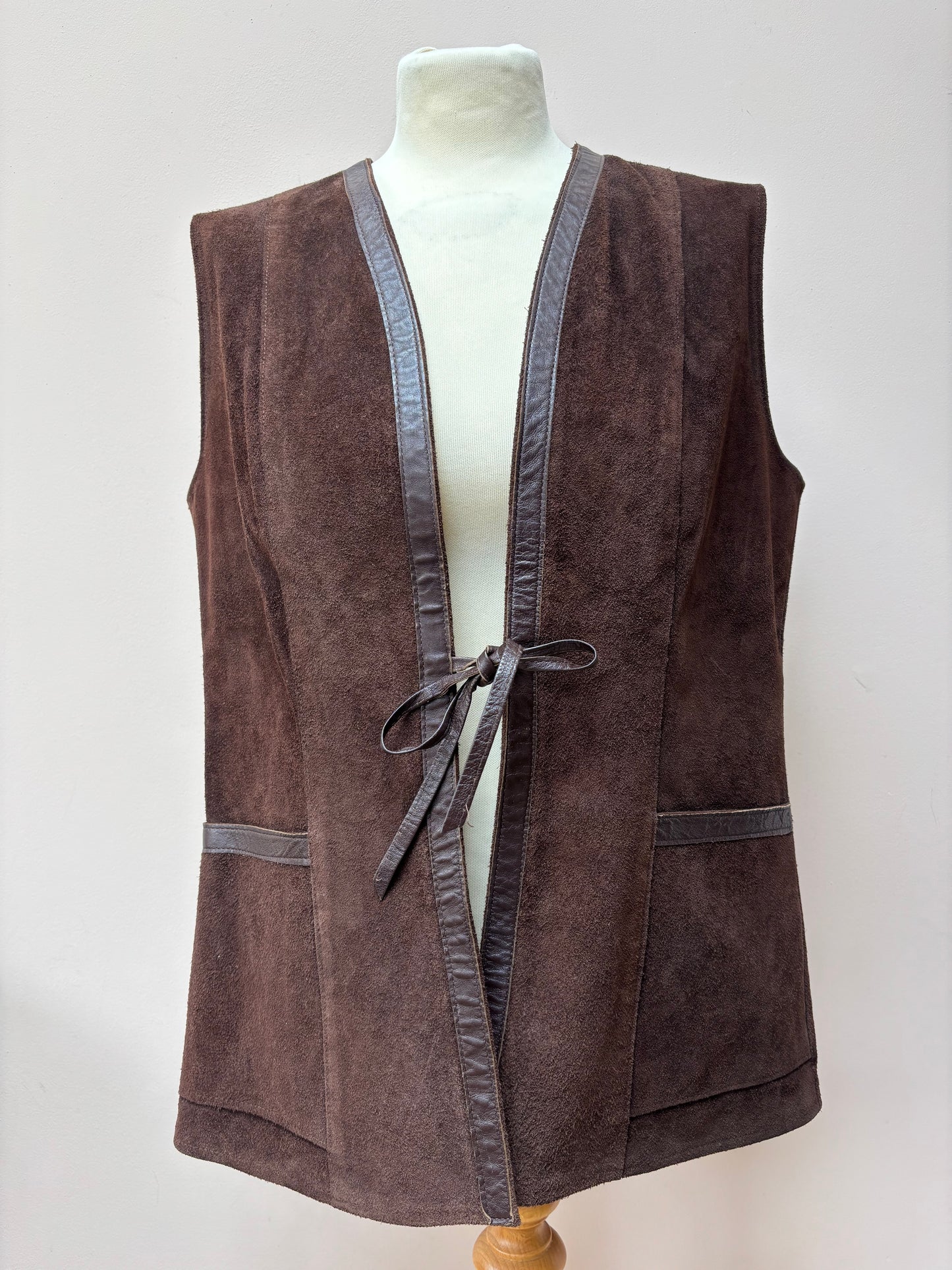 Vintage brown suede waistcoat size Medium