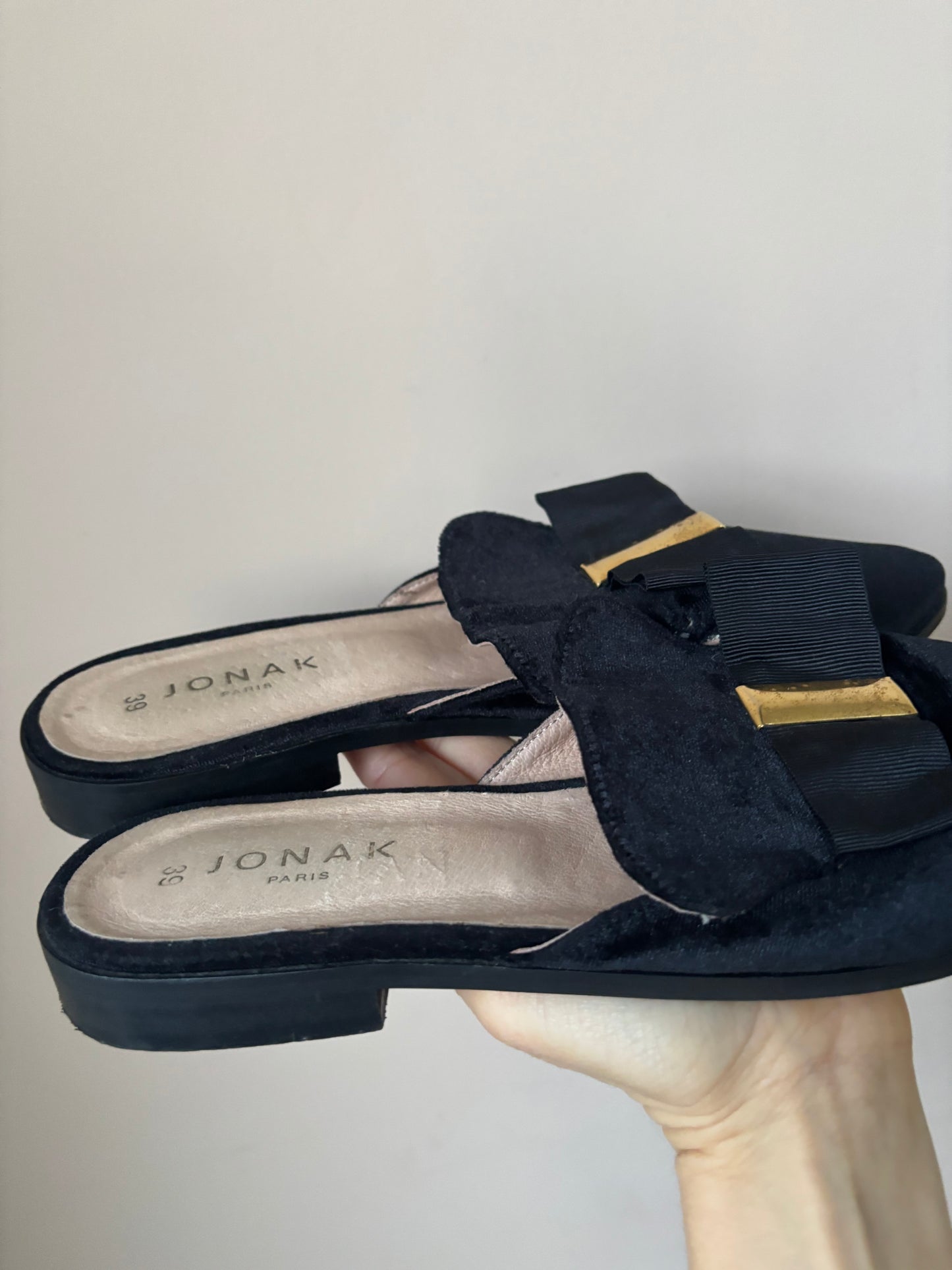 Jonak Black velvet leather flats size UK6