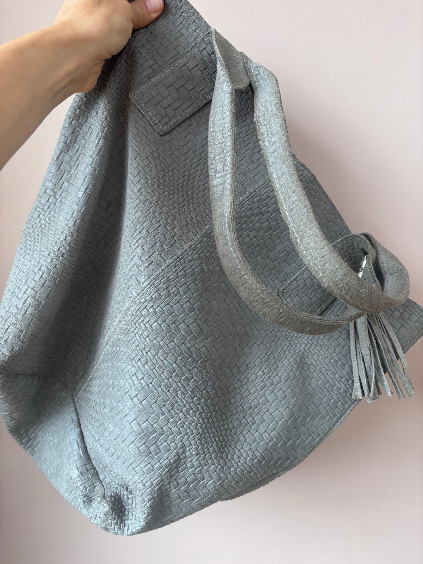 Grey suede bag with tassel