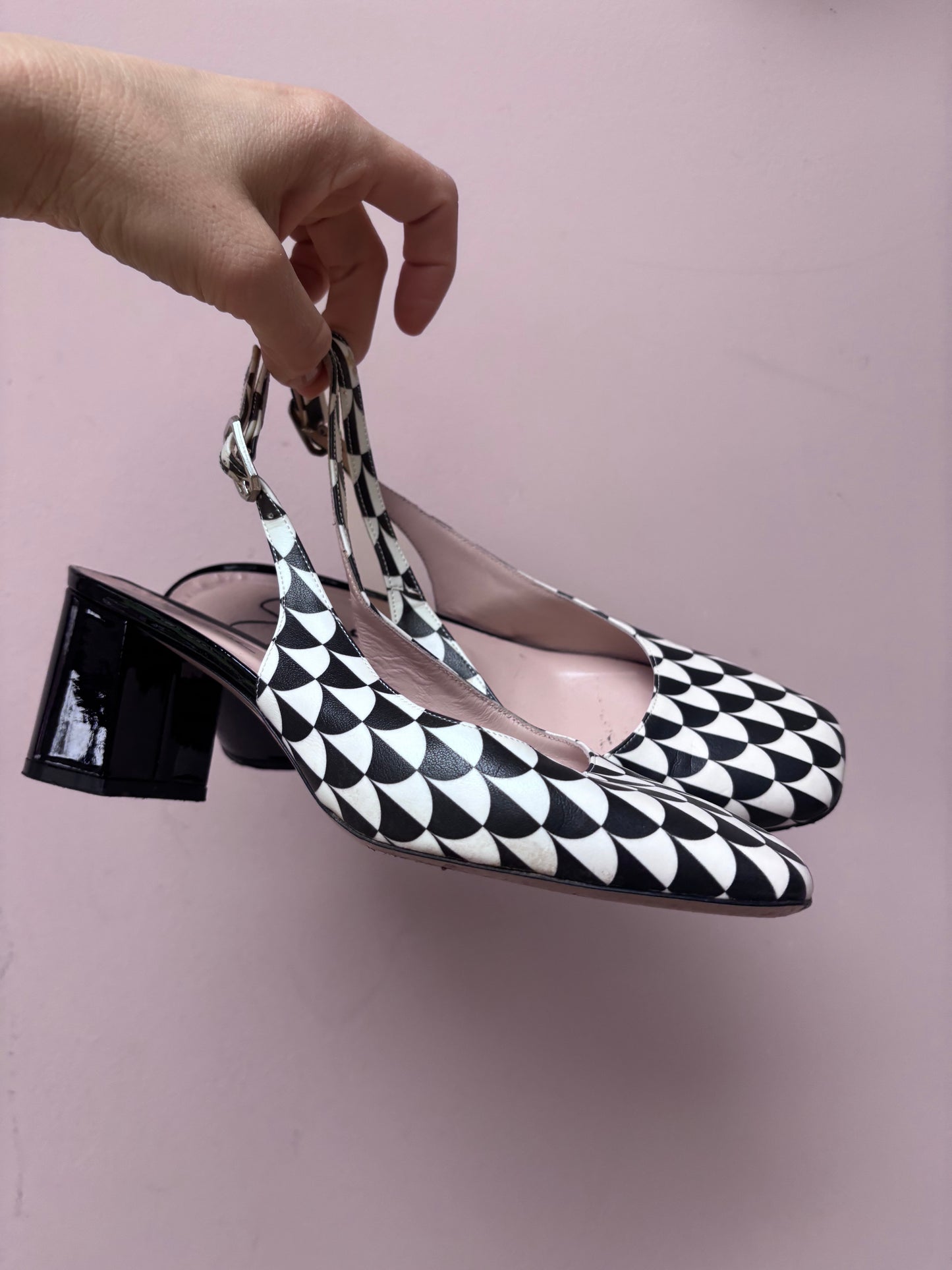 Black white leather heels size 5