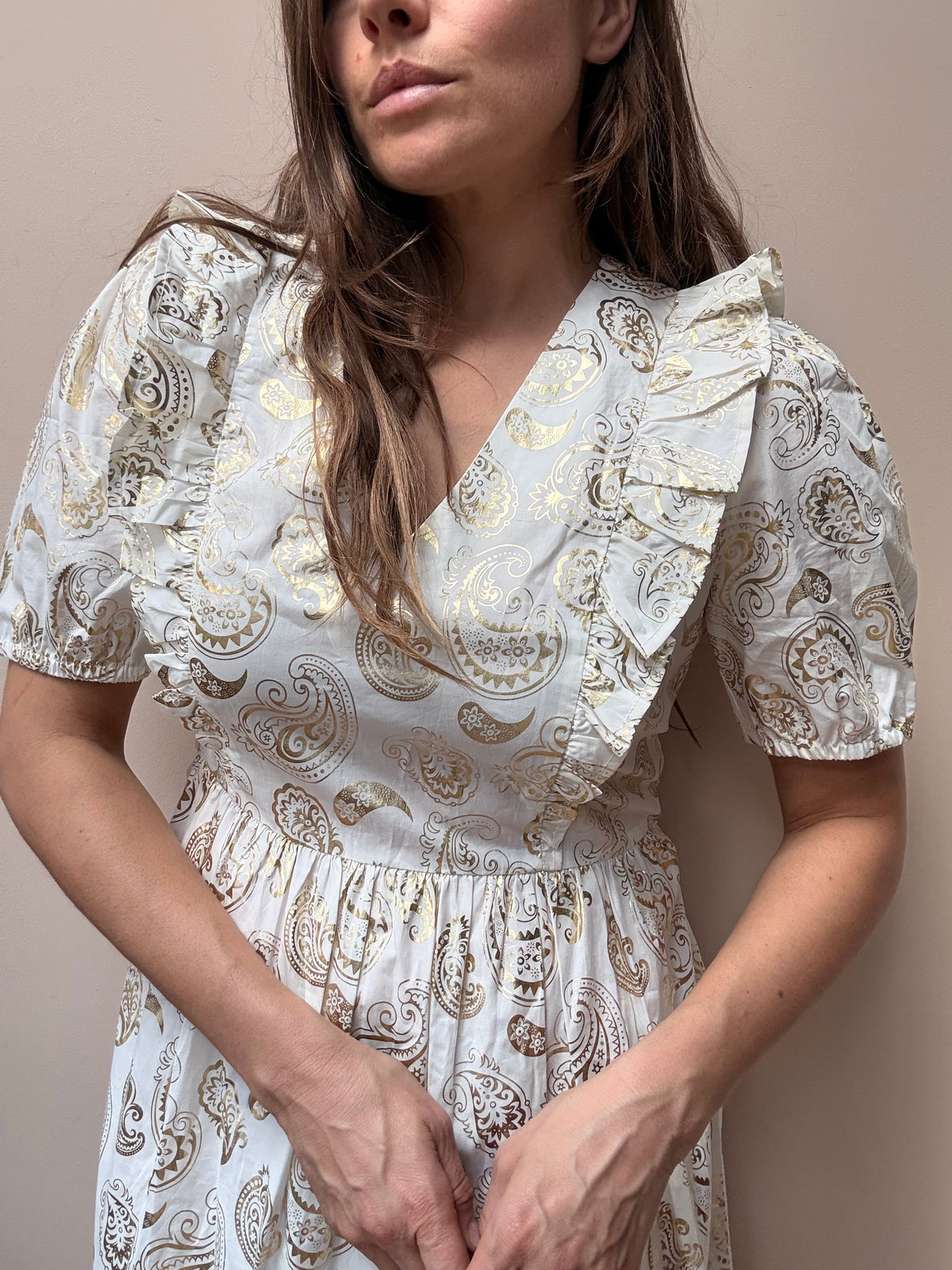 Résumé white gold dress size 10