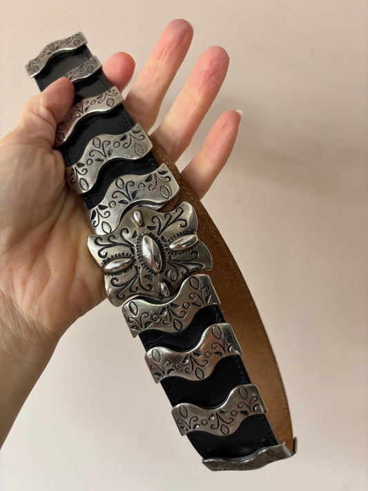 Vintage leather waist belt size Small