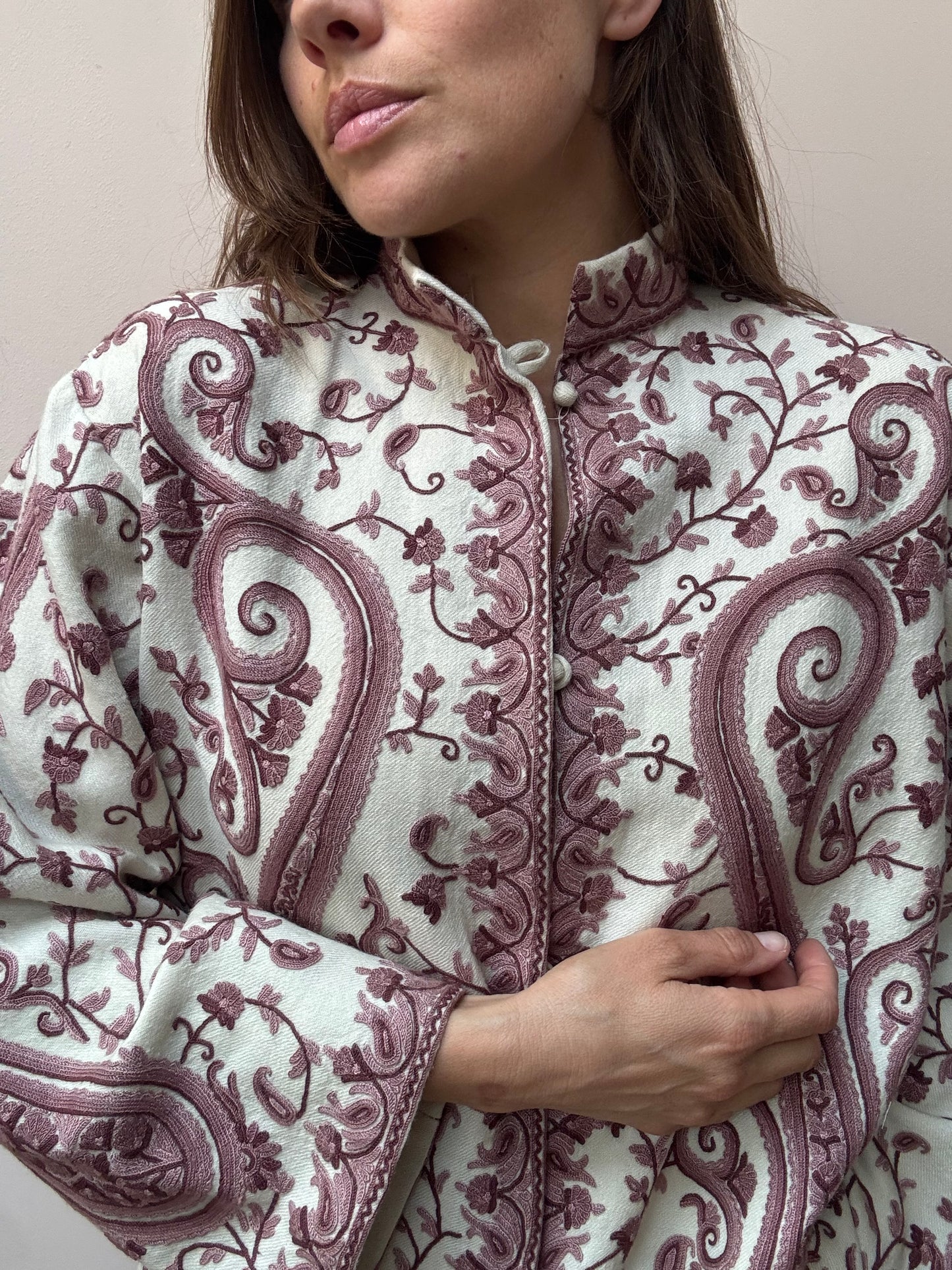 Vintage embroidered wool jacket size Medium