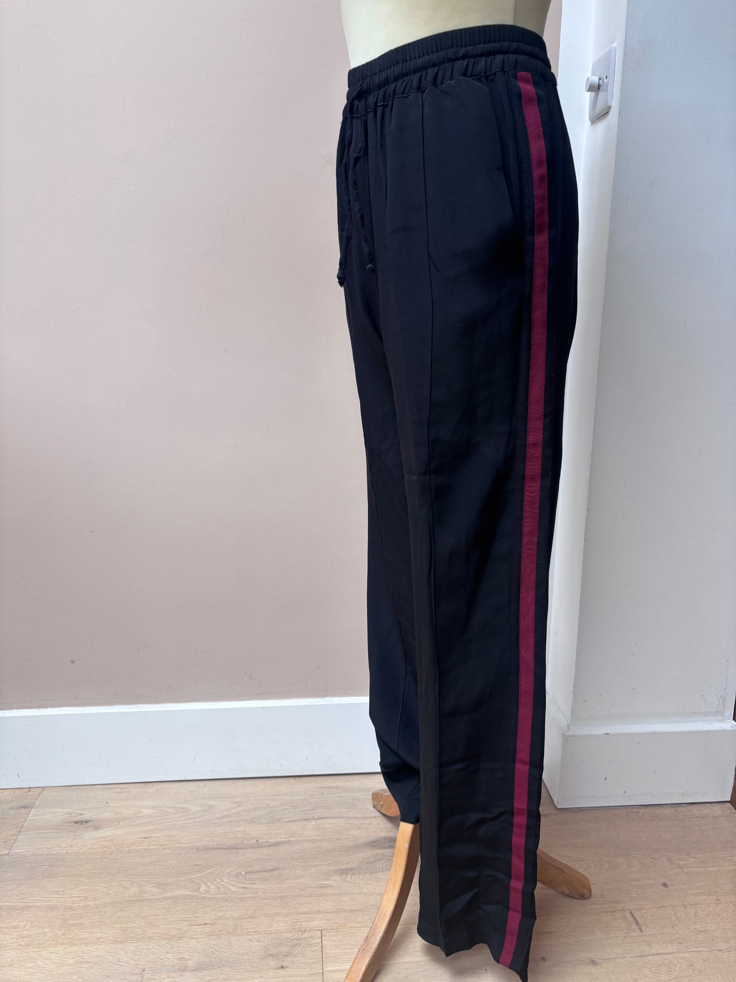 Black 100% silk trousers size XS