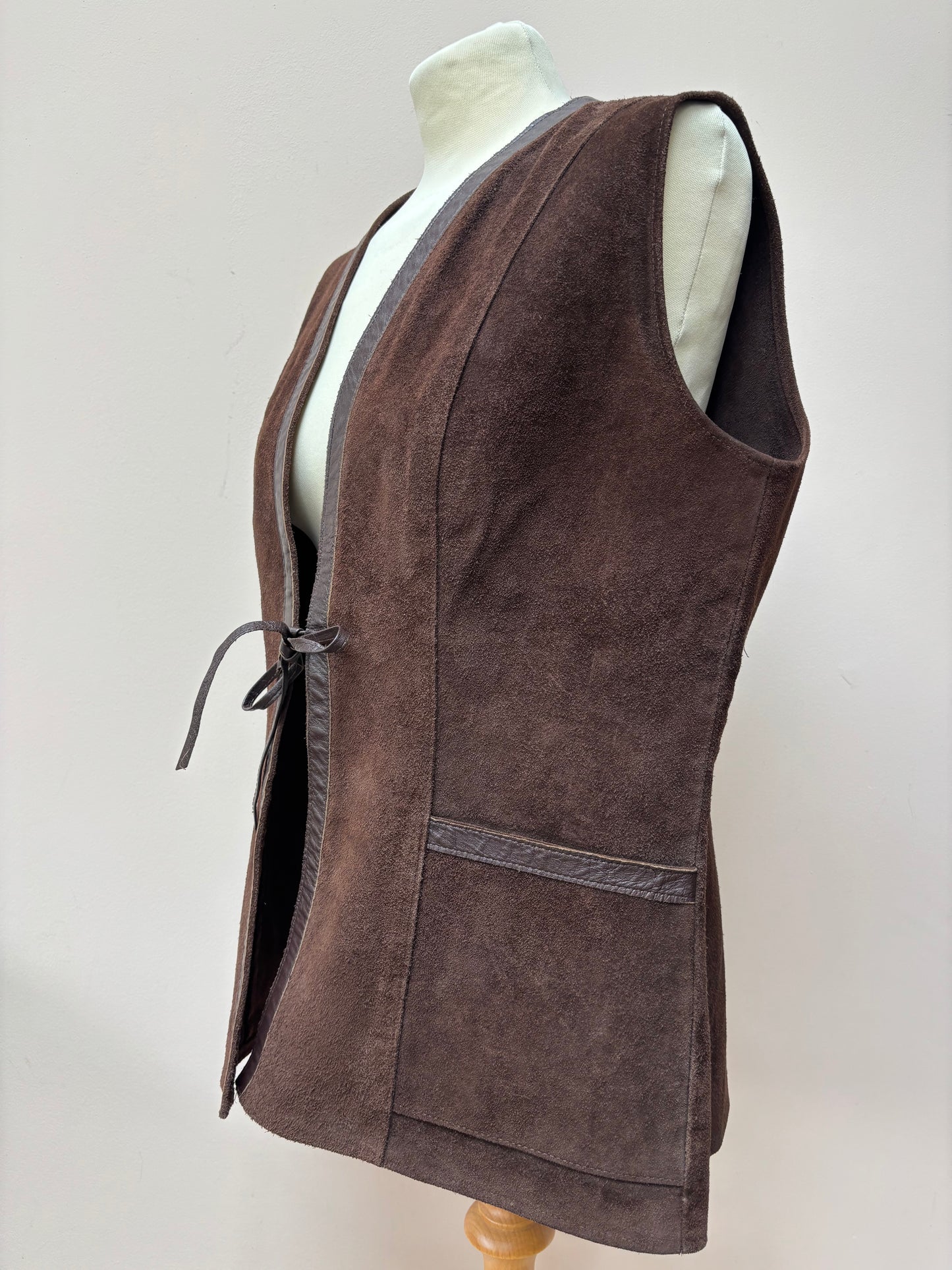 Vintage brown suede waistcoat size Medium