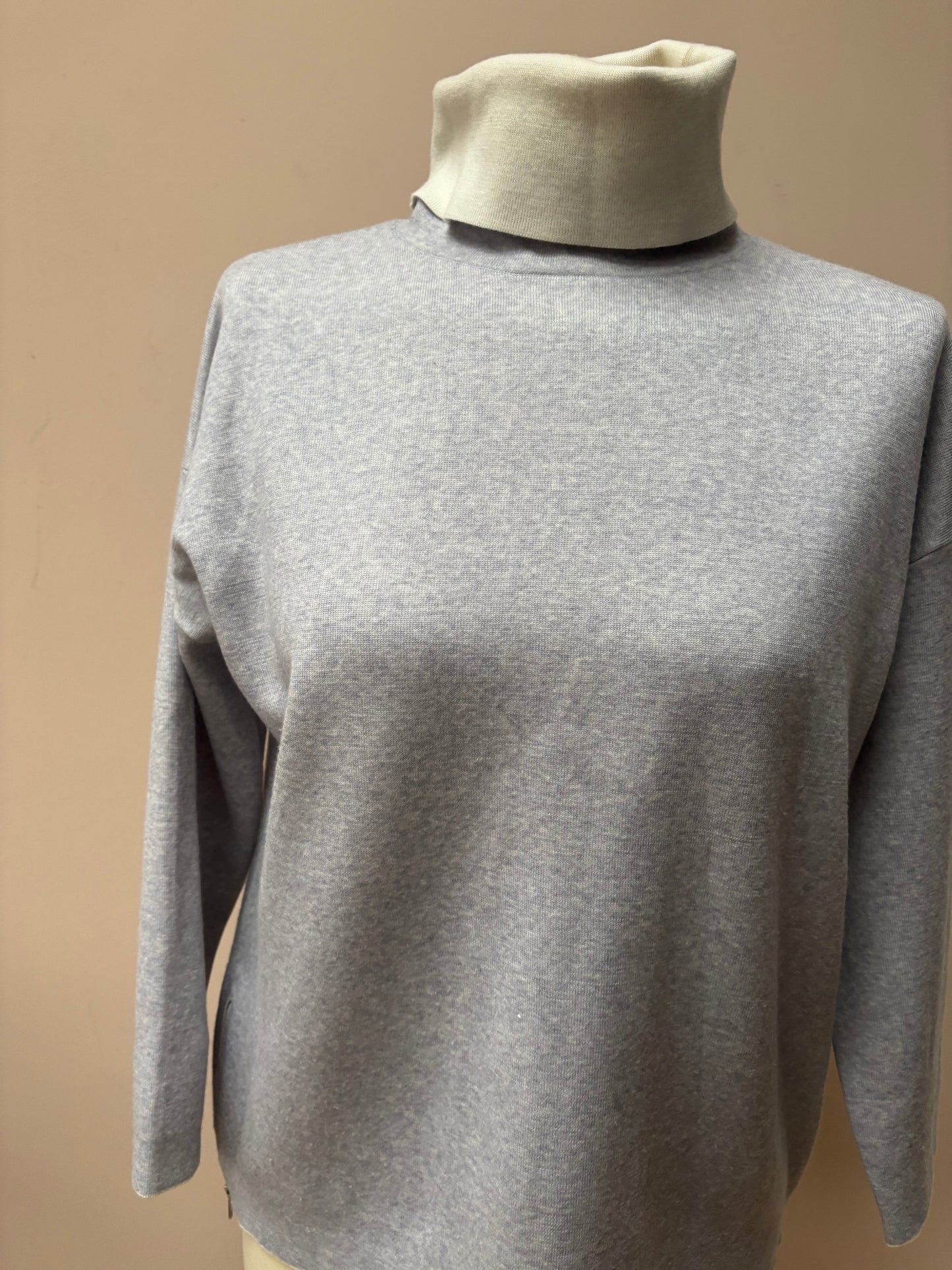 Jaeger grey 100% wool jumper size Small
