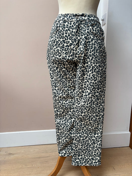 Animal print jeans size 10