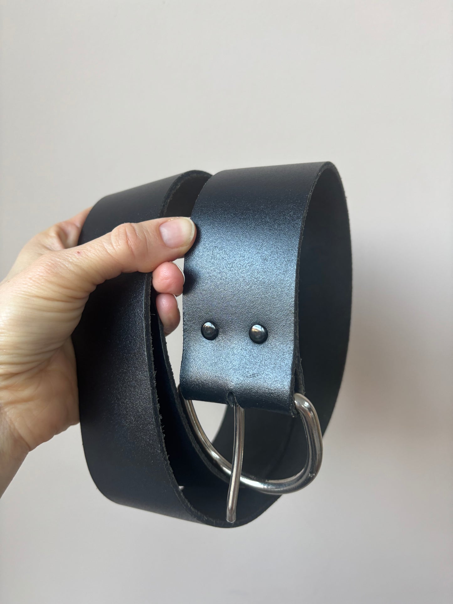 Wide black leather belt size Medium