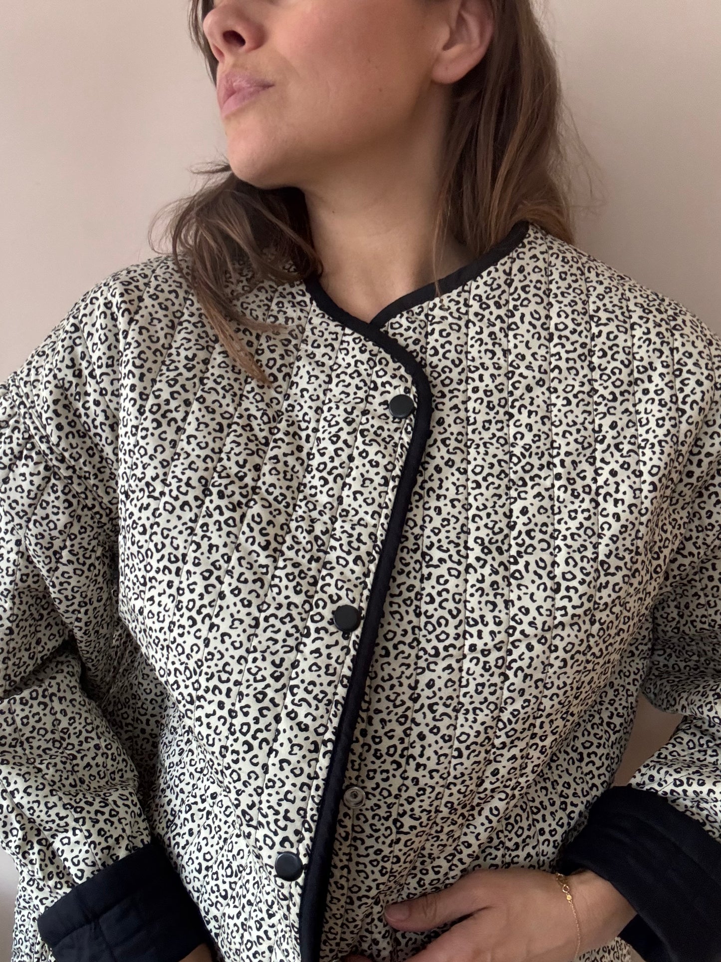 Leopard print and black reversible quilted jacket size 12-16