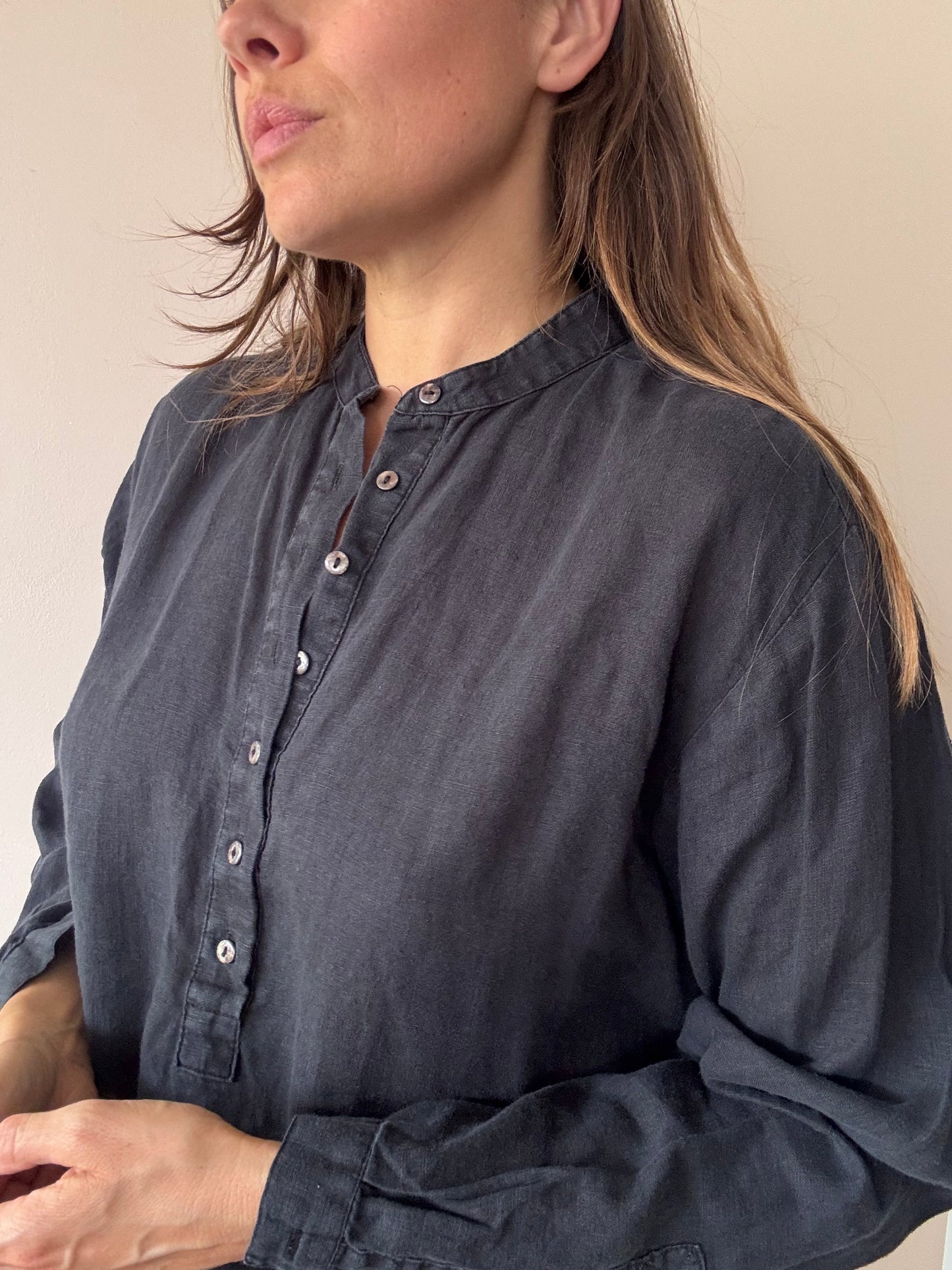 Vintage black 100% linen shirt size 10