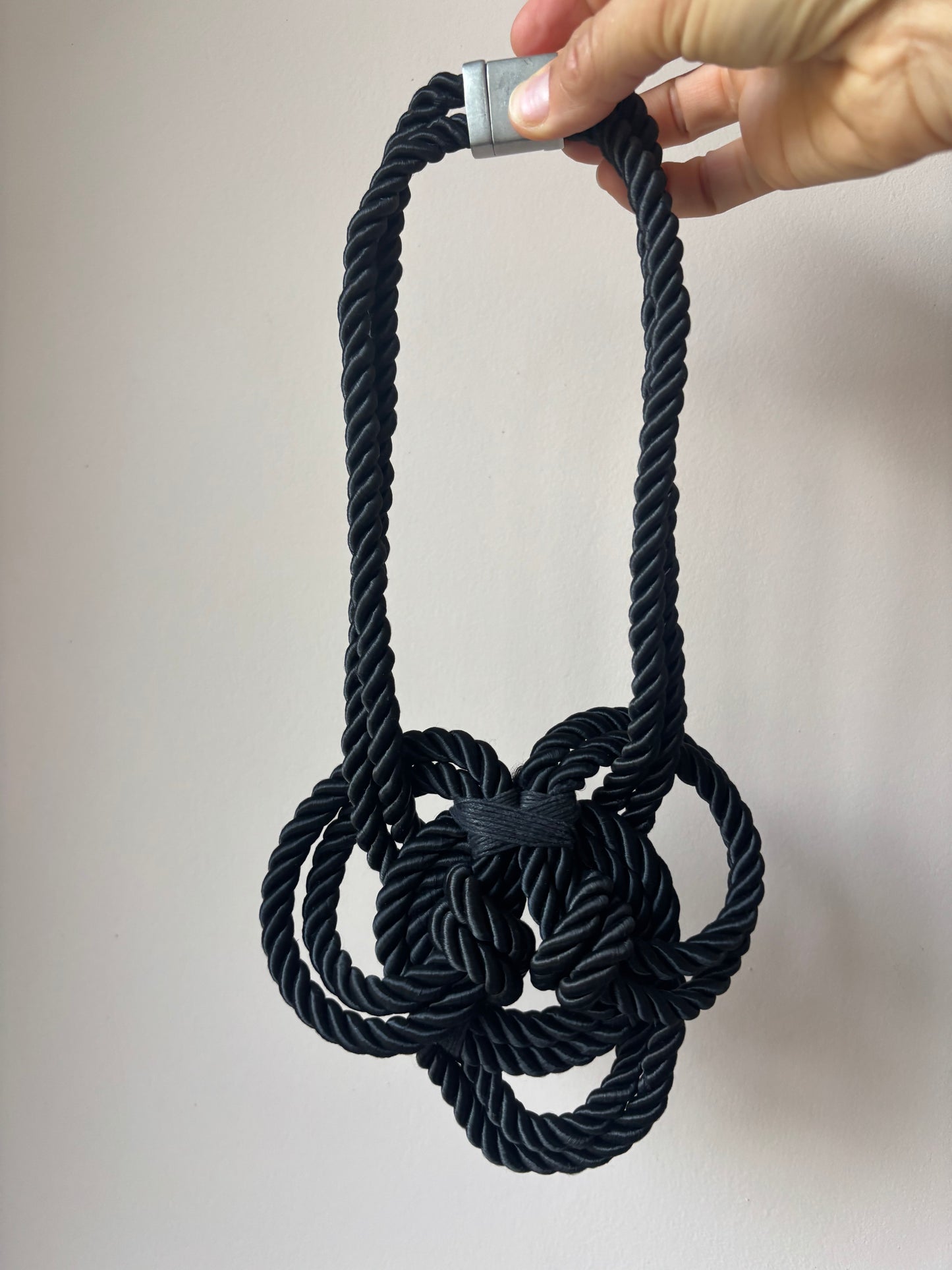 Black rope knotted oversized statement necklace