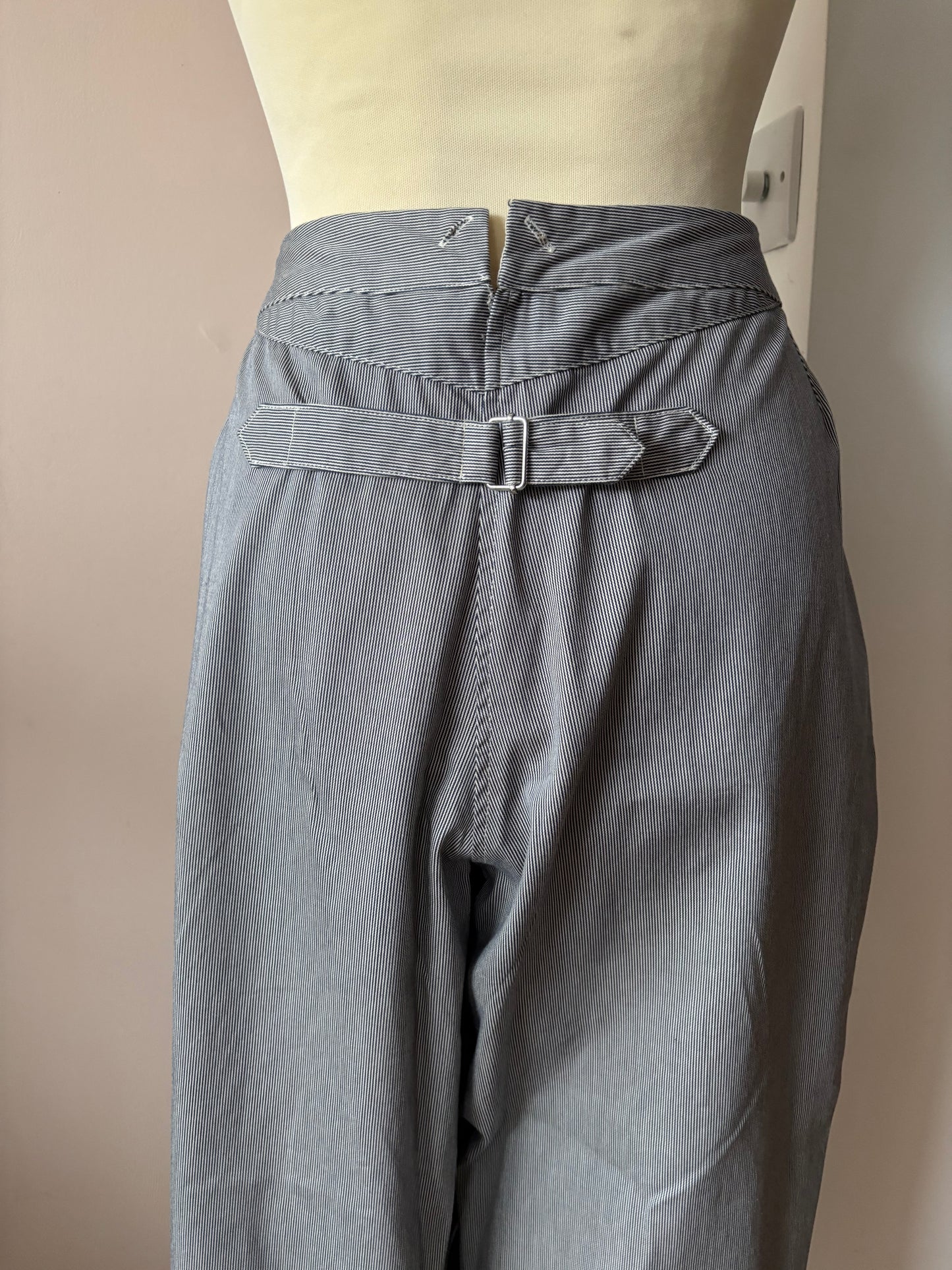 Striped 100% cotton trousers size 14