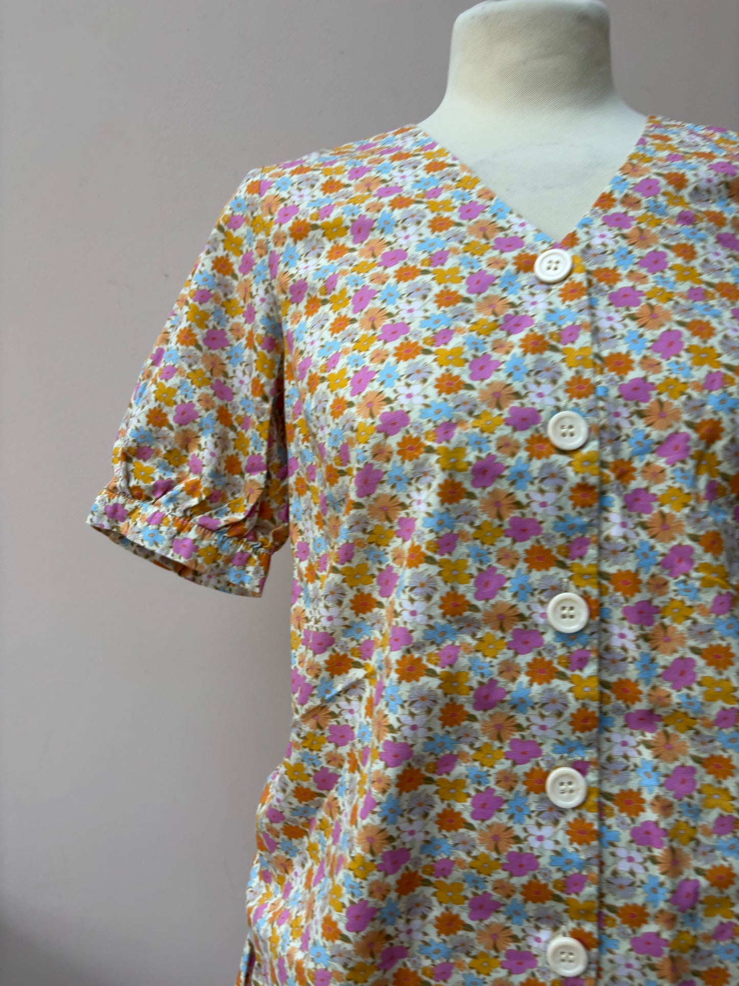 Floral cotton shorts set size 6/8 top size 10 bottom