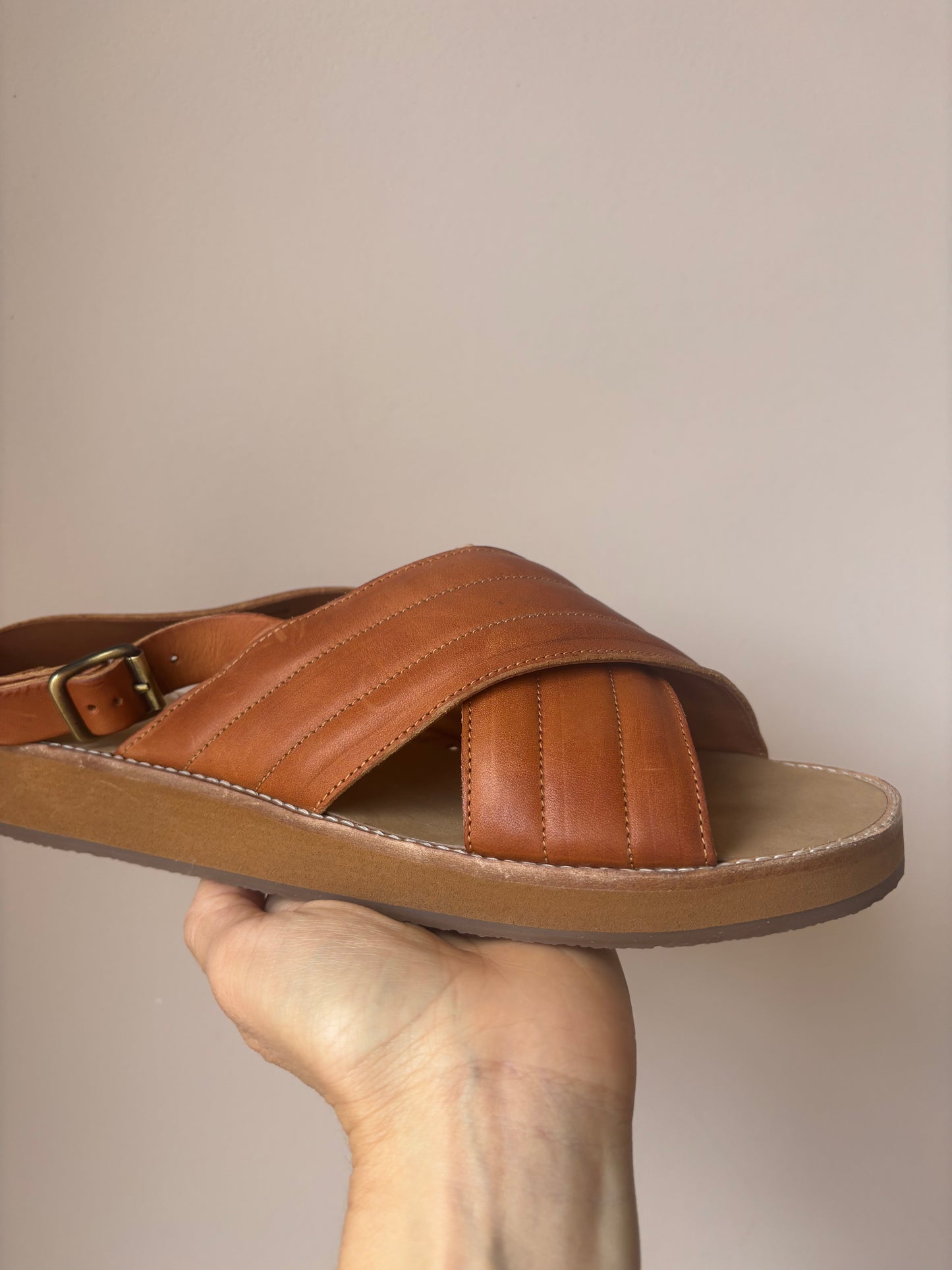 Tan leather flats size 40 (UK7)