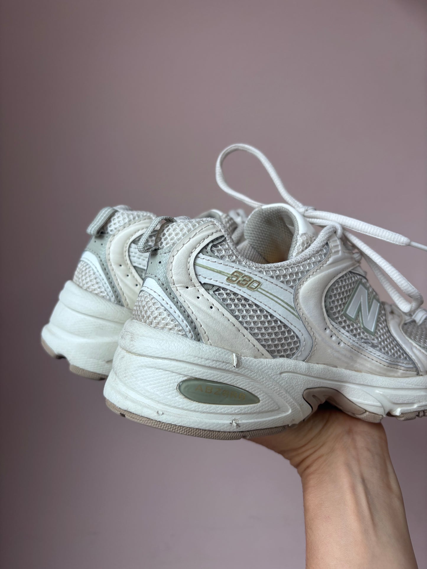 New Balance 530 trainers size 5