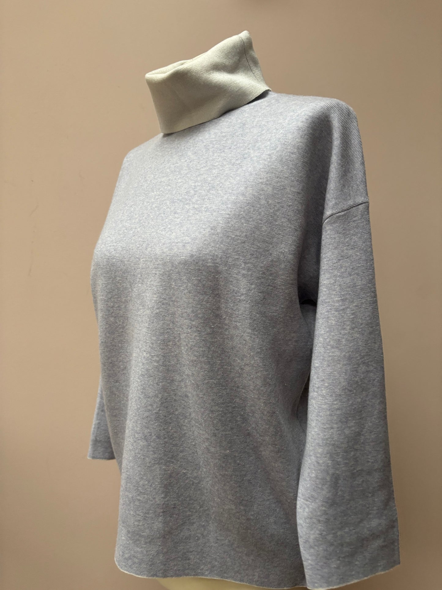 Jaeger grey 100% wool jumper size Small