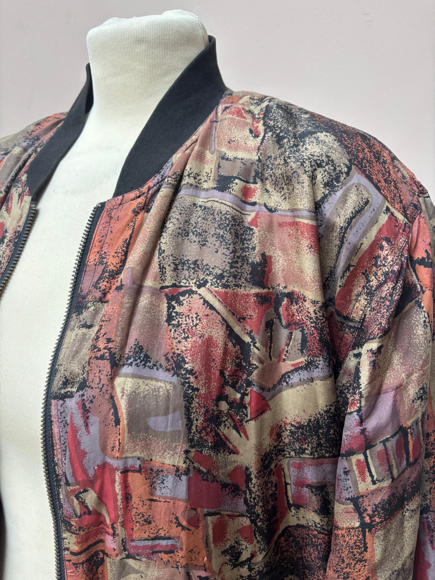 Vintage 100% silk bomber jacket size Medium