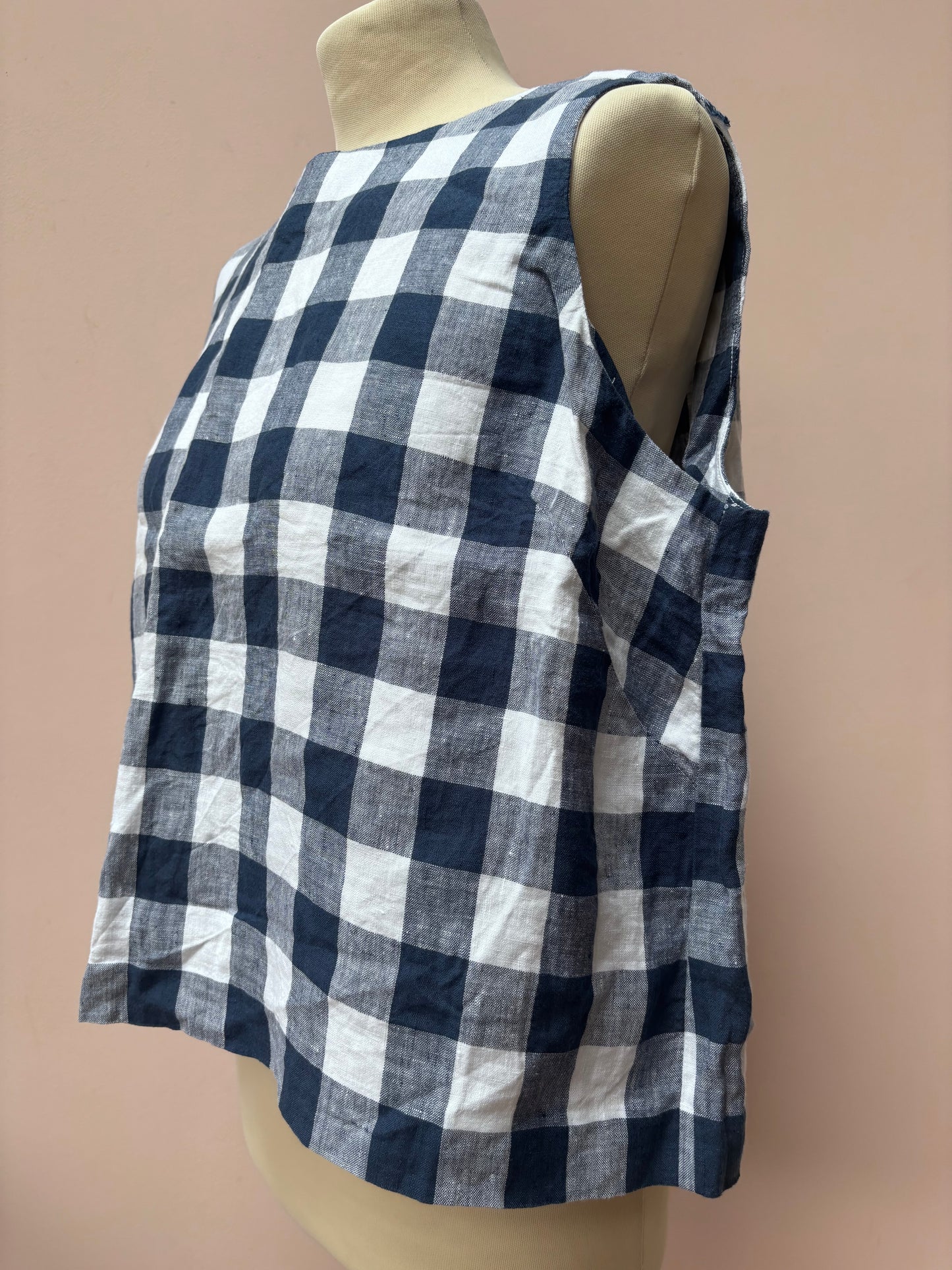 Blue white check 100% linen top size 16