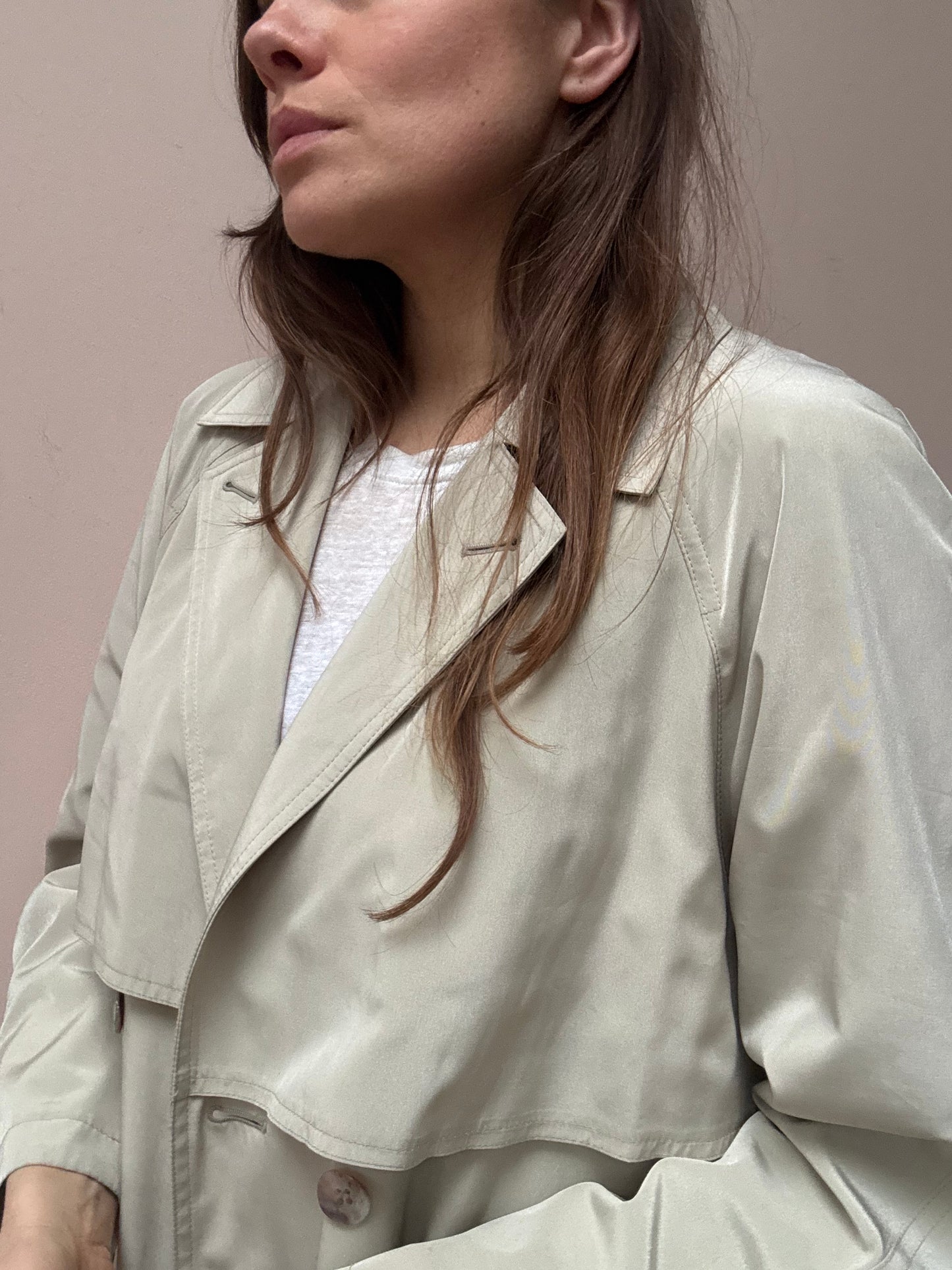 Vintage beige mac size 10/12