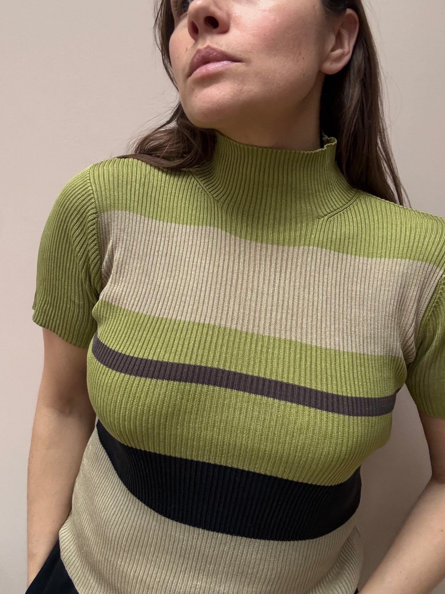 Vintage 100% silk top size Medium