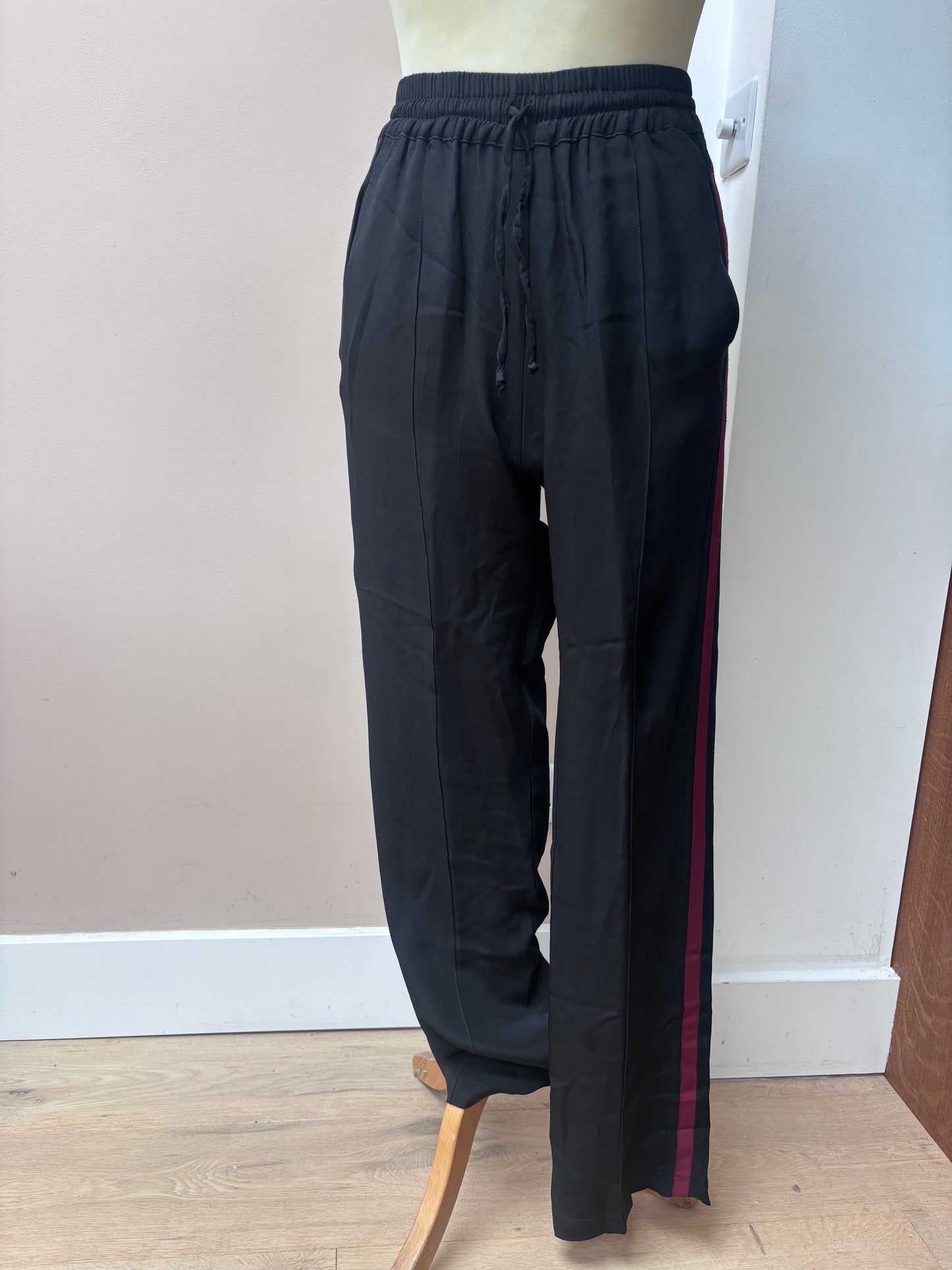 Black 100% silk trousers size XS