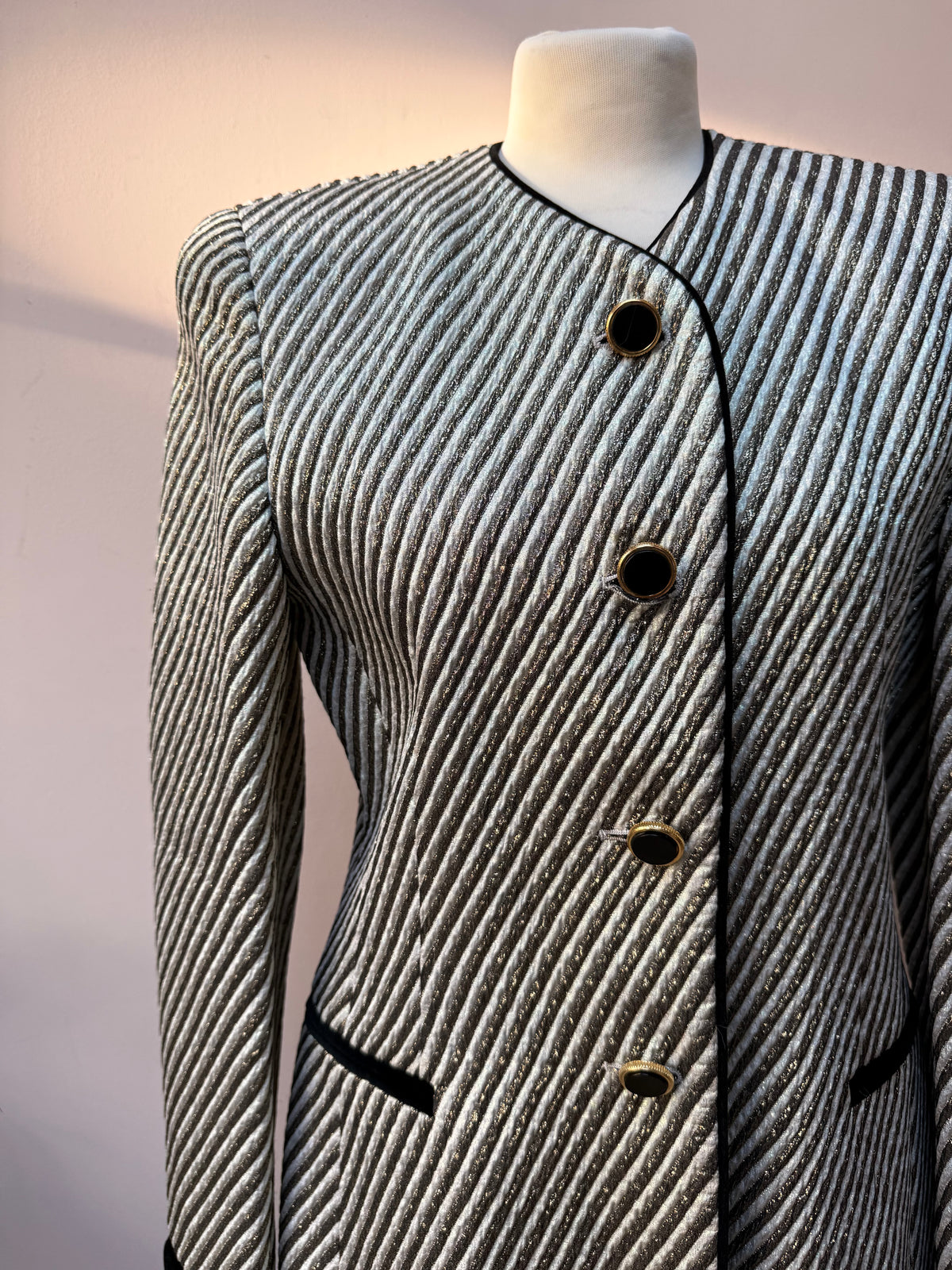 Vintage Escada blazer size 10