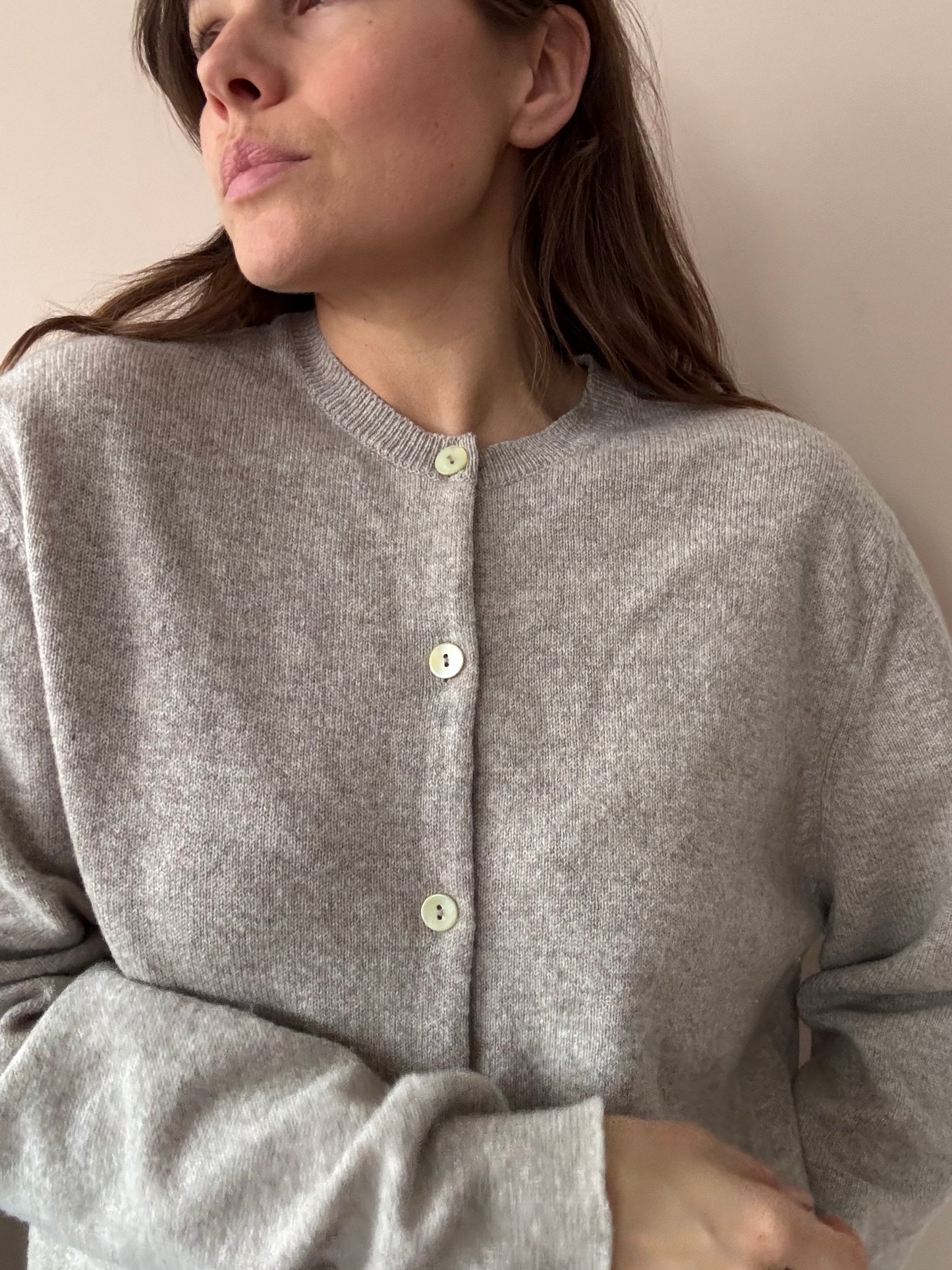 Vintage pure wool oatmeal cardigan size 12-16