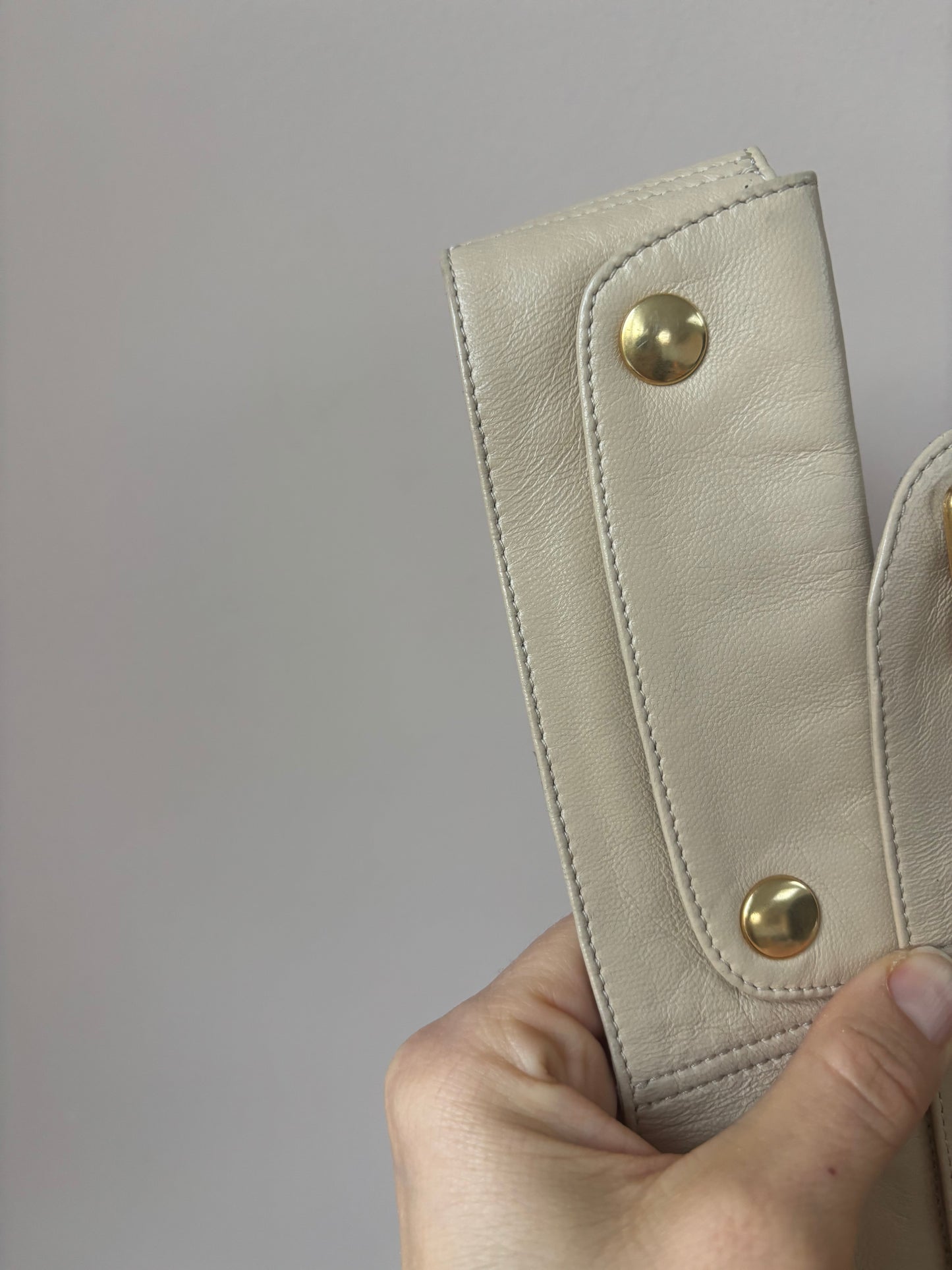 Vintage cream beige leather belt with pockets