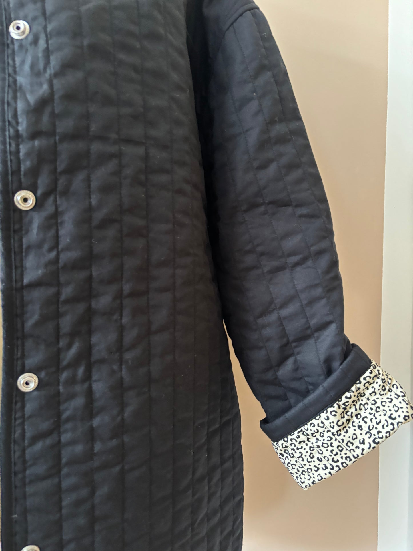 Leopard print and black reversible quilted jacket size 12-16