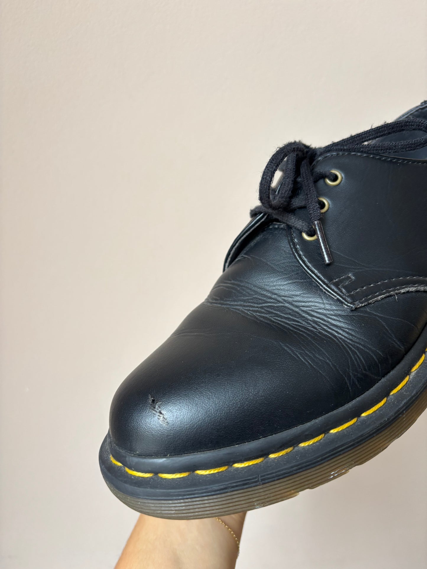 Classic black Doc Martens size UK5