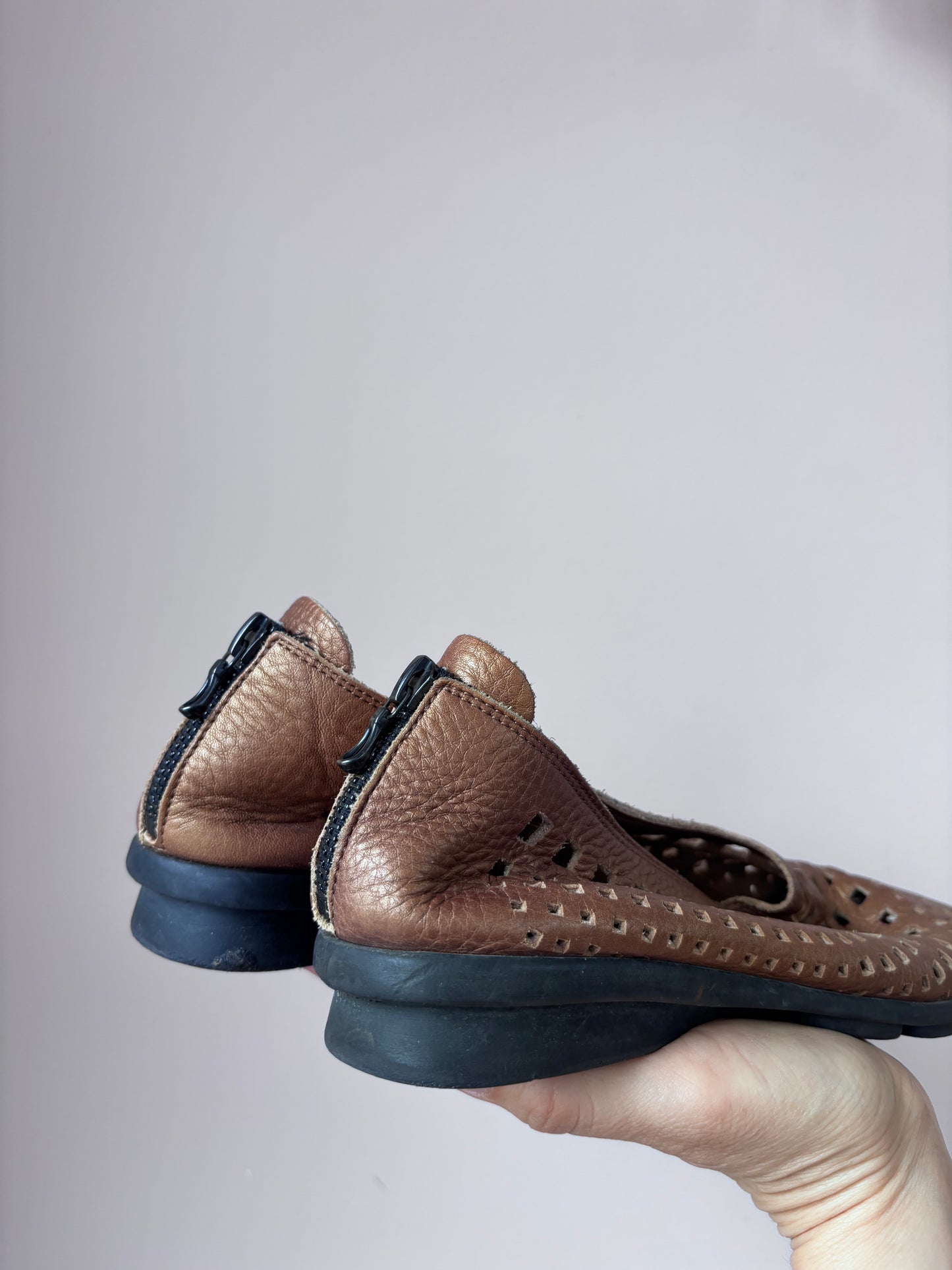 Arche bronze leather cut out shoes size UK4