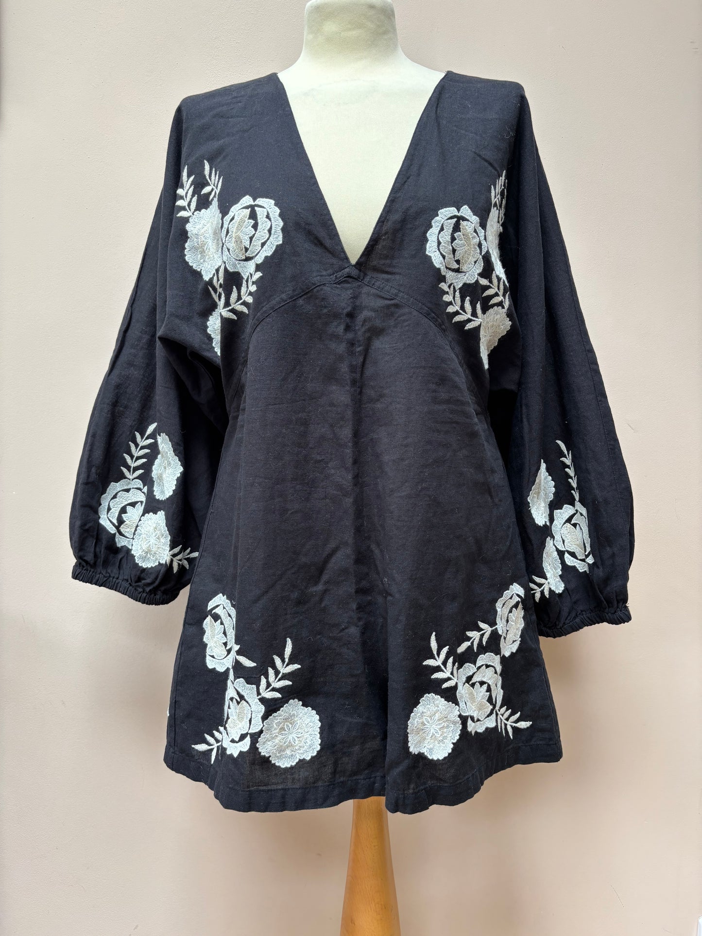 Linen cotton mix playsuit size Medium