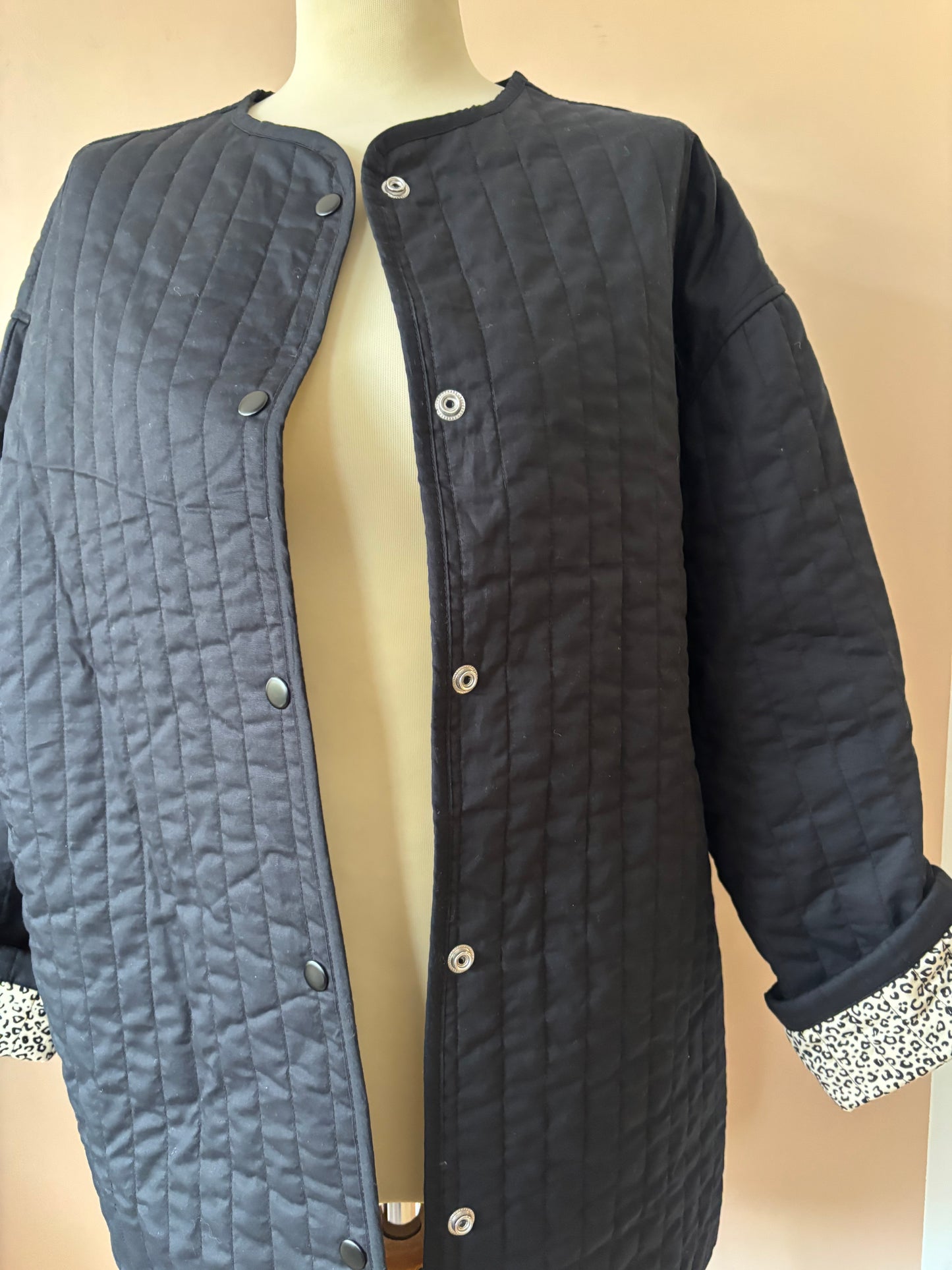 Leopard print and black reversible quilted jacket size 12-16