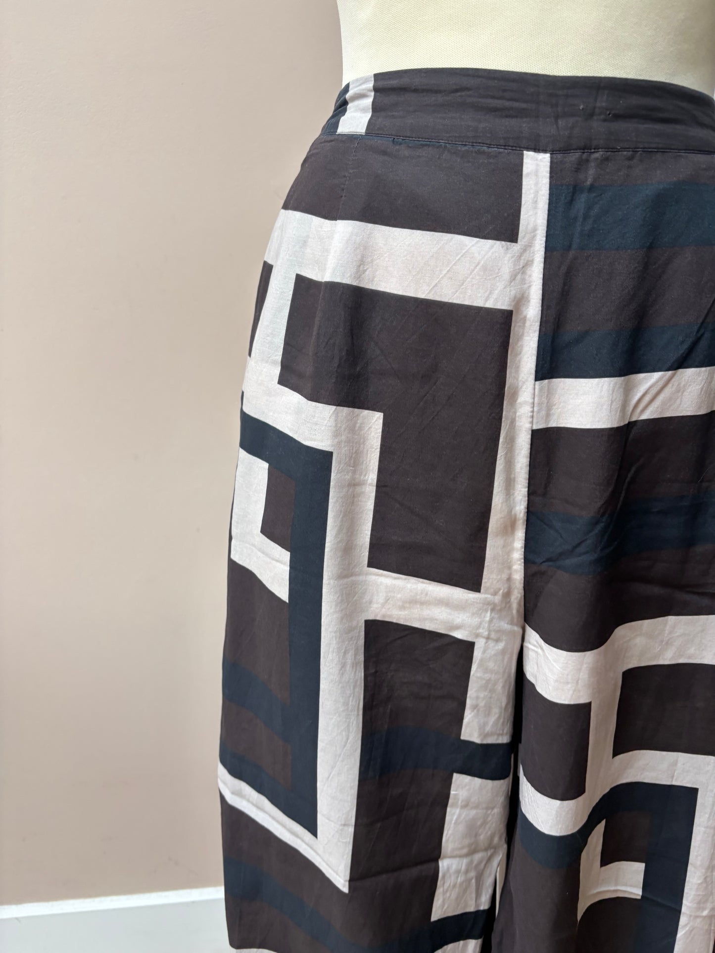 Wide leg light cotton trousers size 14