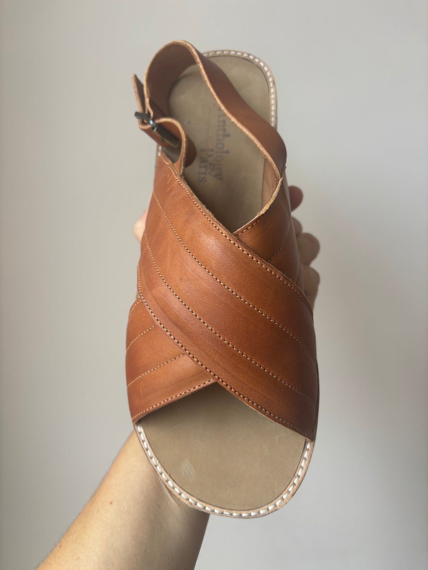 Tan leather flats size 40 (UK7)