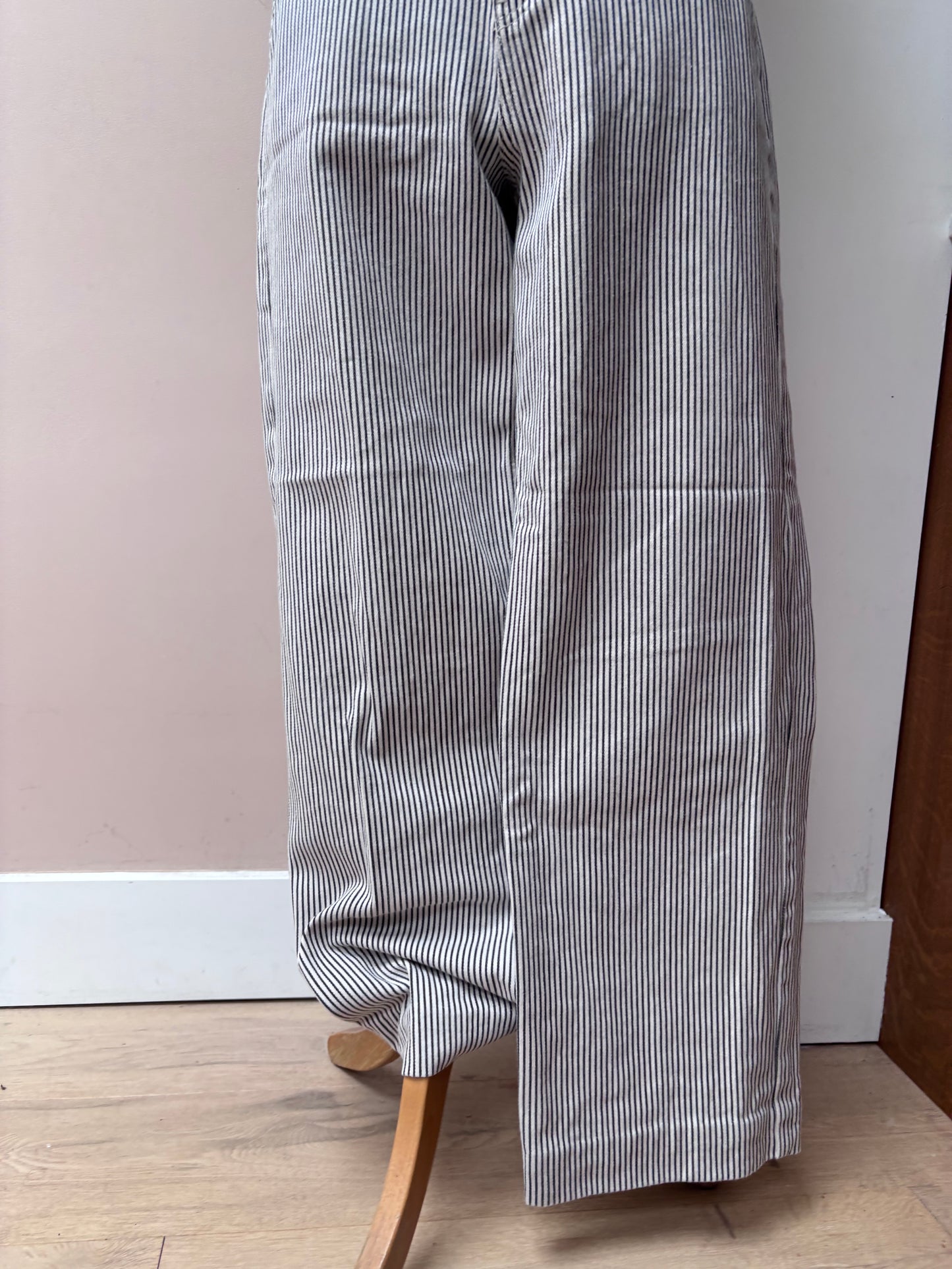 Striped 100% cotton trousers size 10
