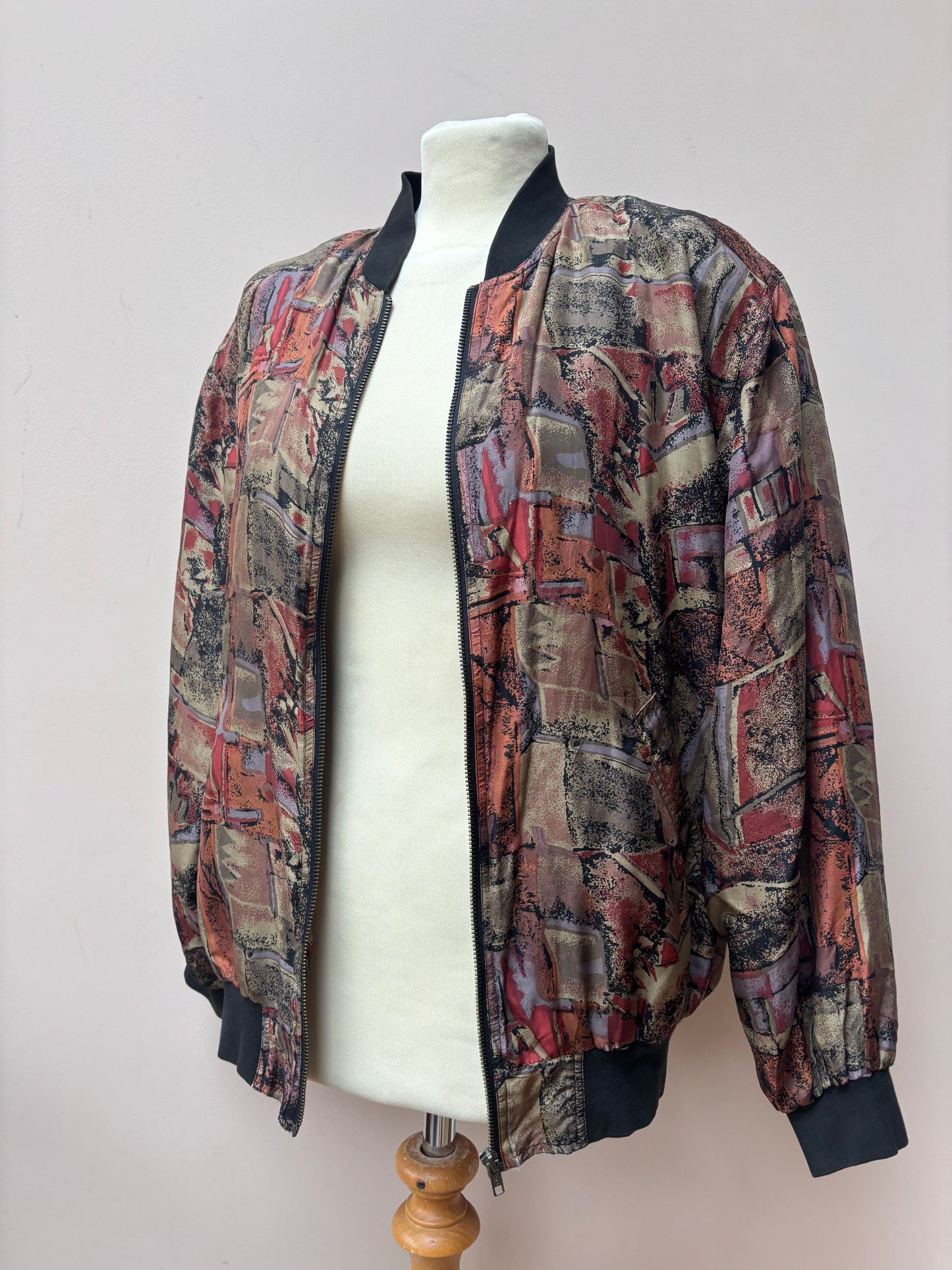 Vintage 100% silk bomber jacket size Medium